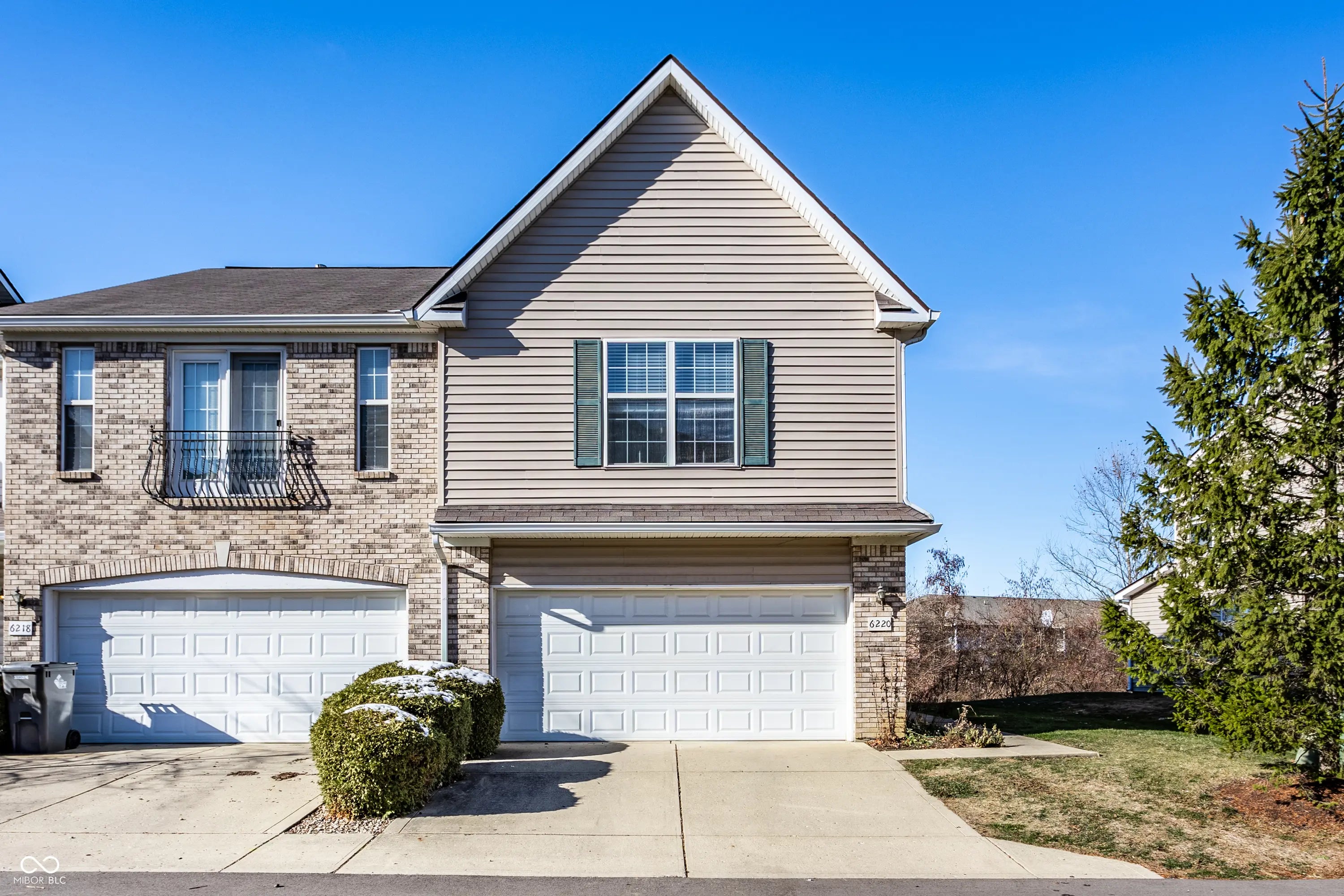 Photo of 6220 Bishops Pond Lane Indianapolis, IN 46268