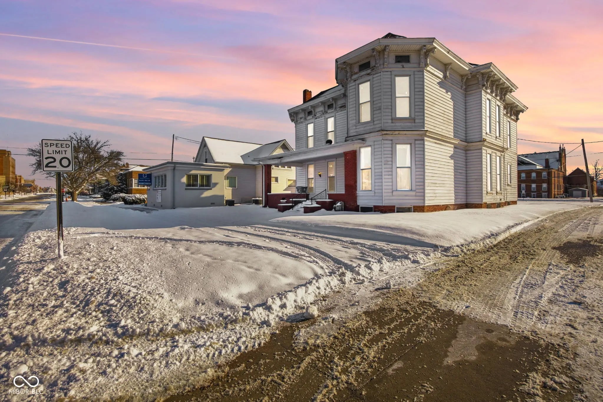 125 W Washington Street, Shelbyville