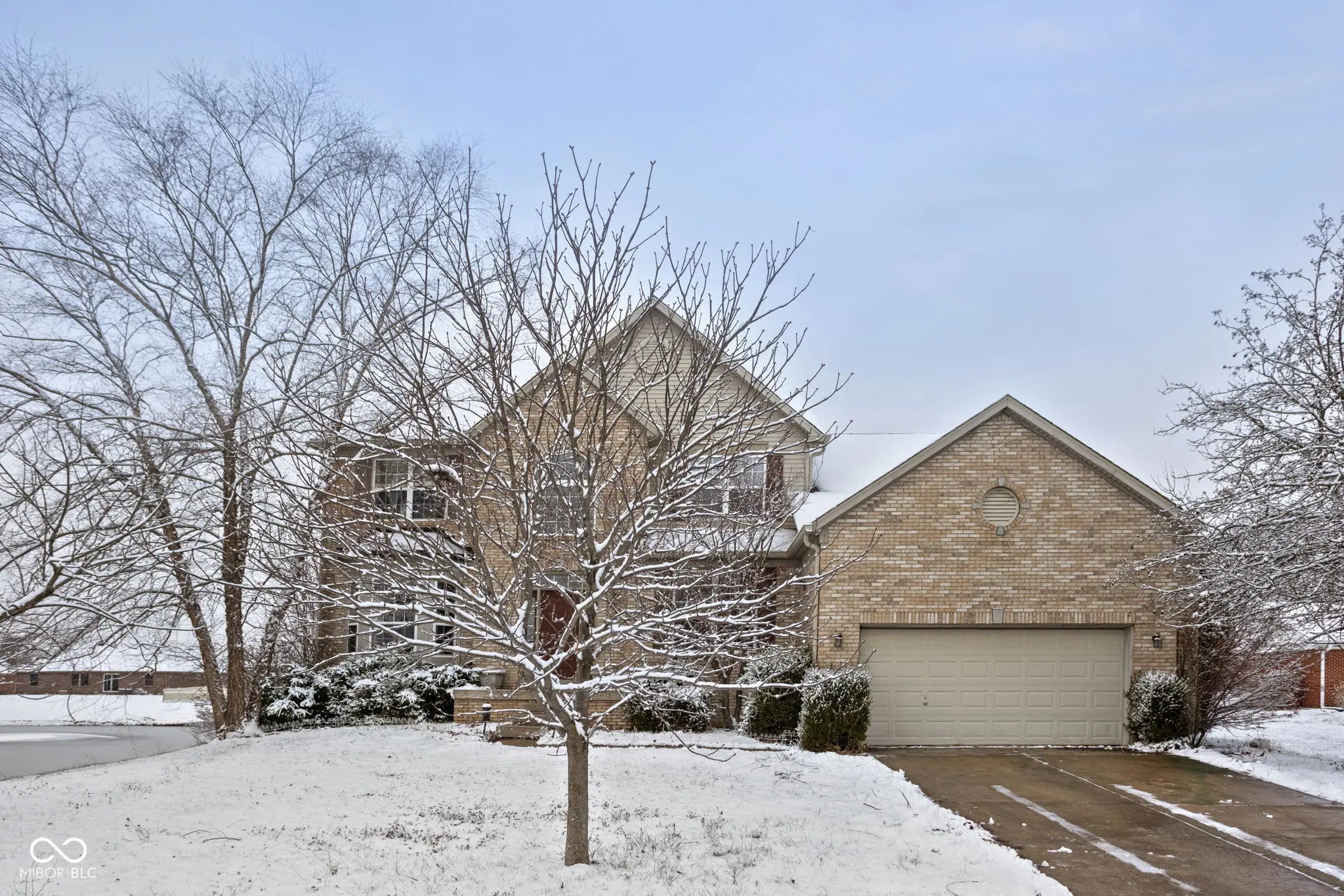 Photo of 2048 Whitetail Court Avon, IN 46123