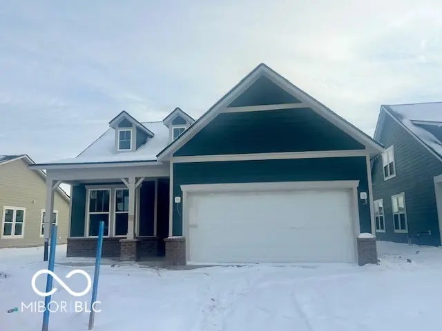 2543 Goldfinger Lane, Westfield