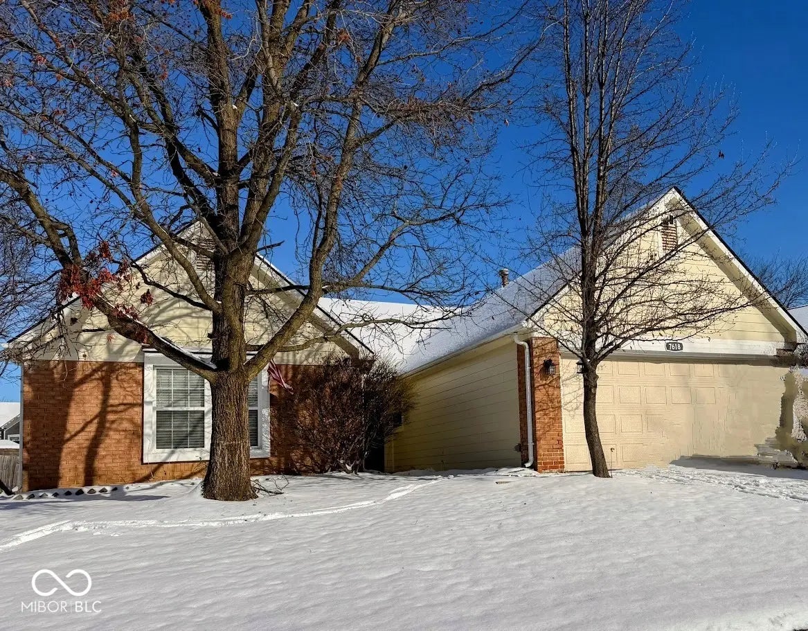 Photo of 7618 Trophy Club Drive S Indianapolis, IN 46214