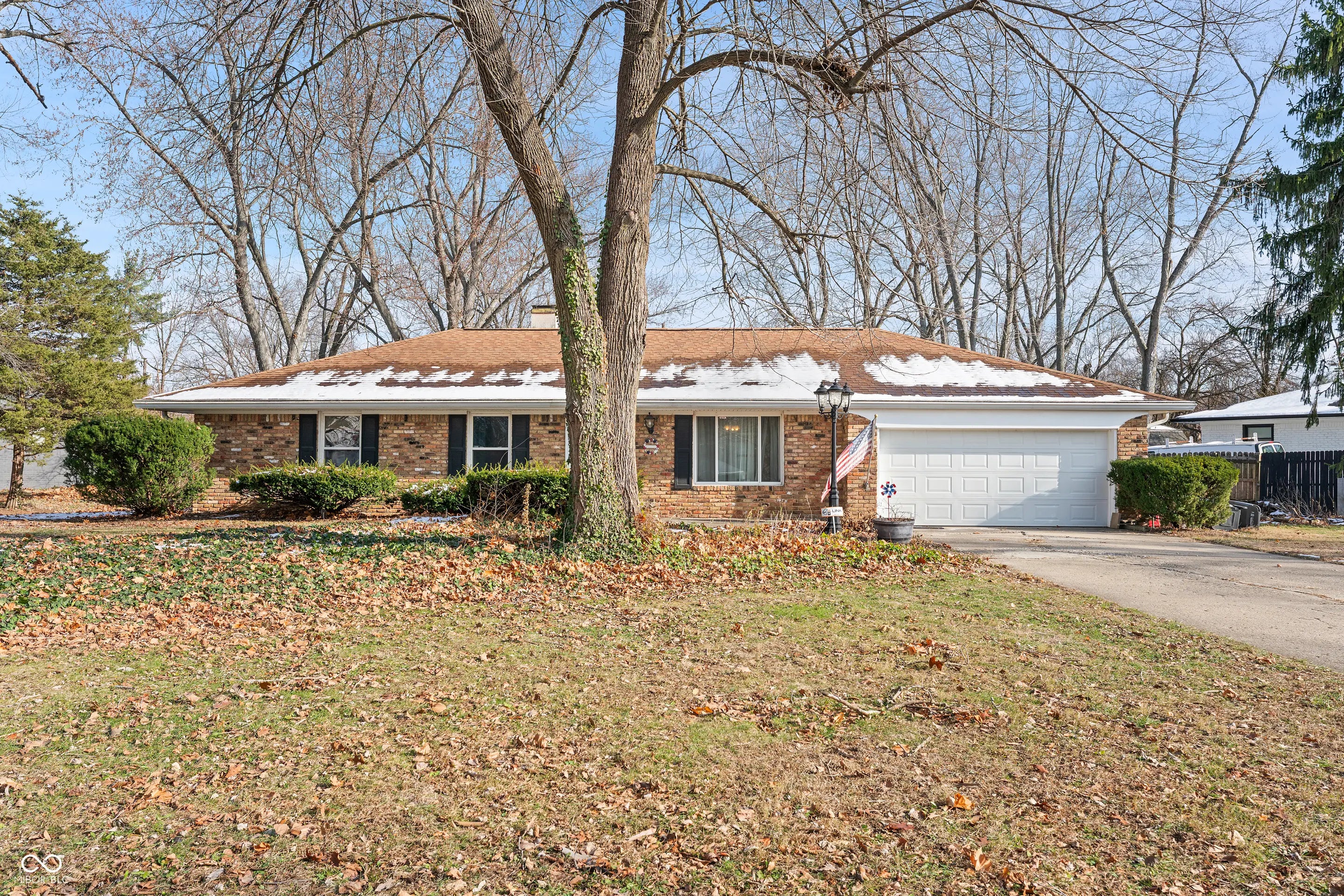 8051 Charlecot Drive, Indianapolis