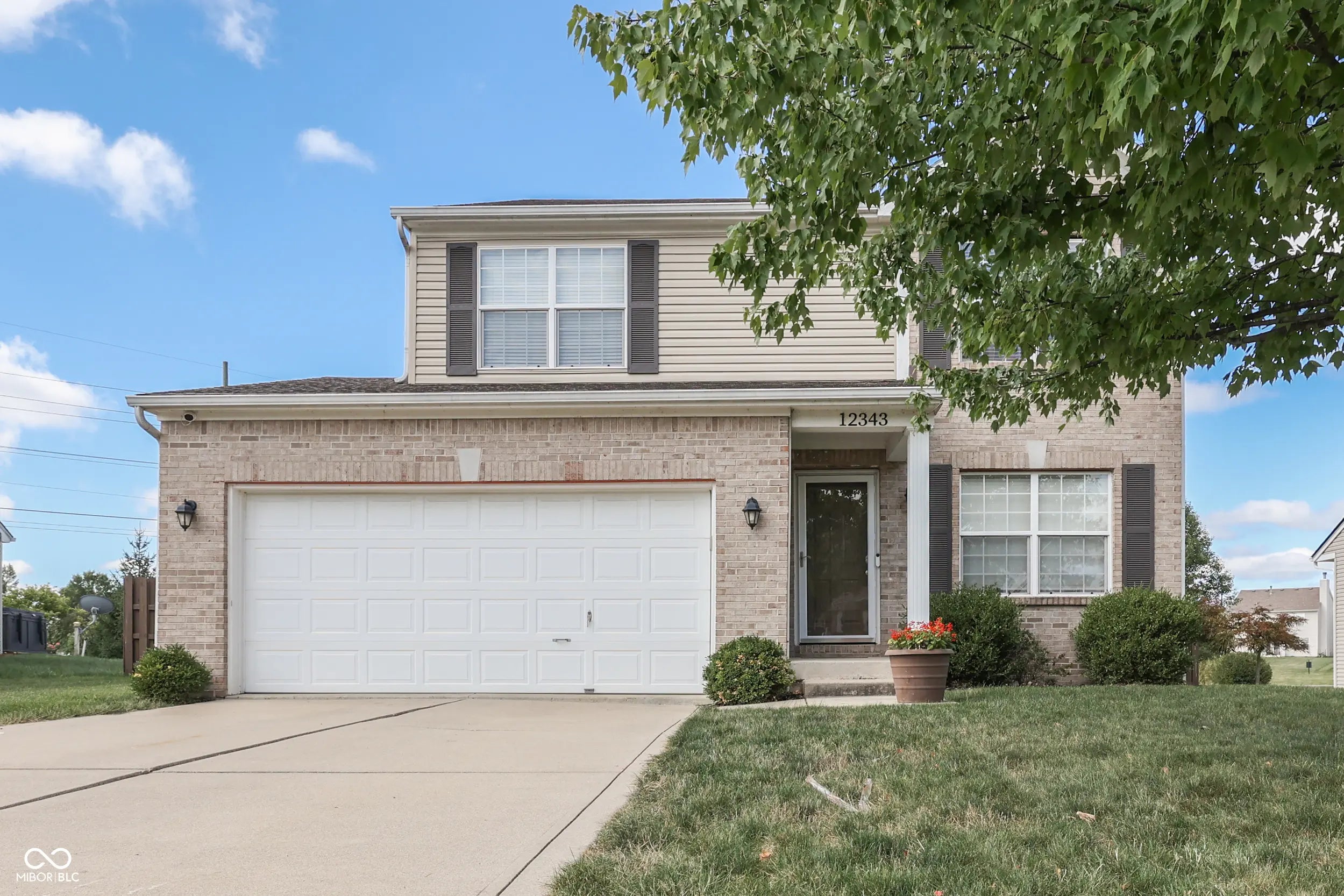 12343 Jaguars Drive, Fishers