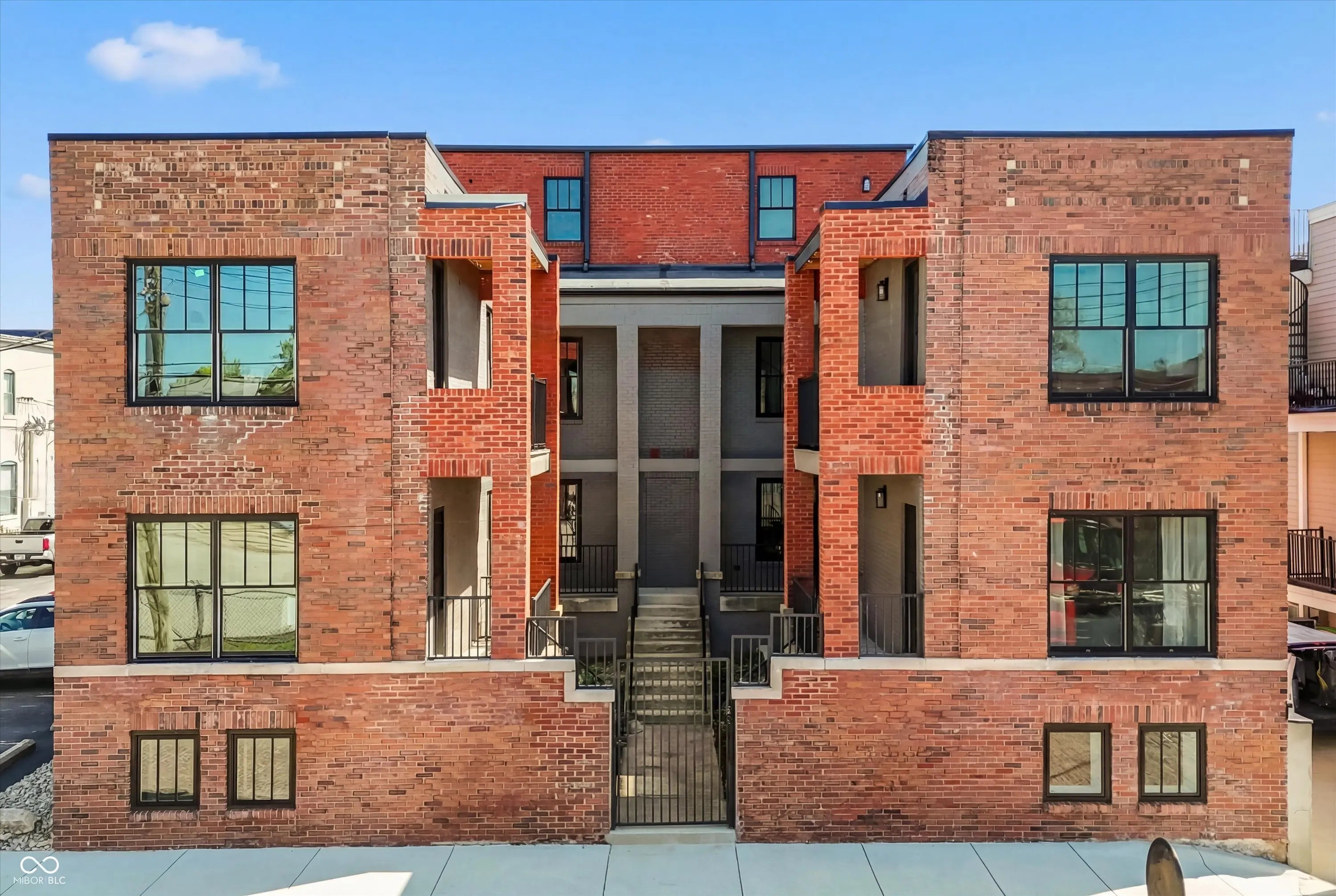 Photo of 723 N Cleveland Street Indianapolis, IN 46202