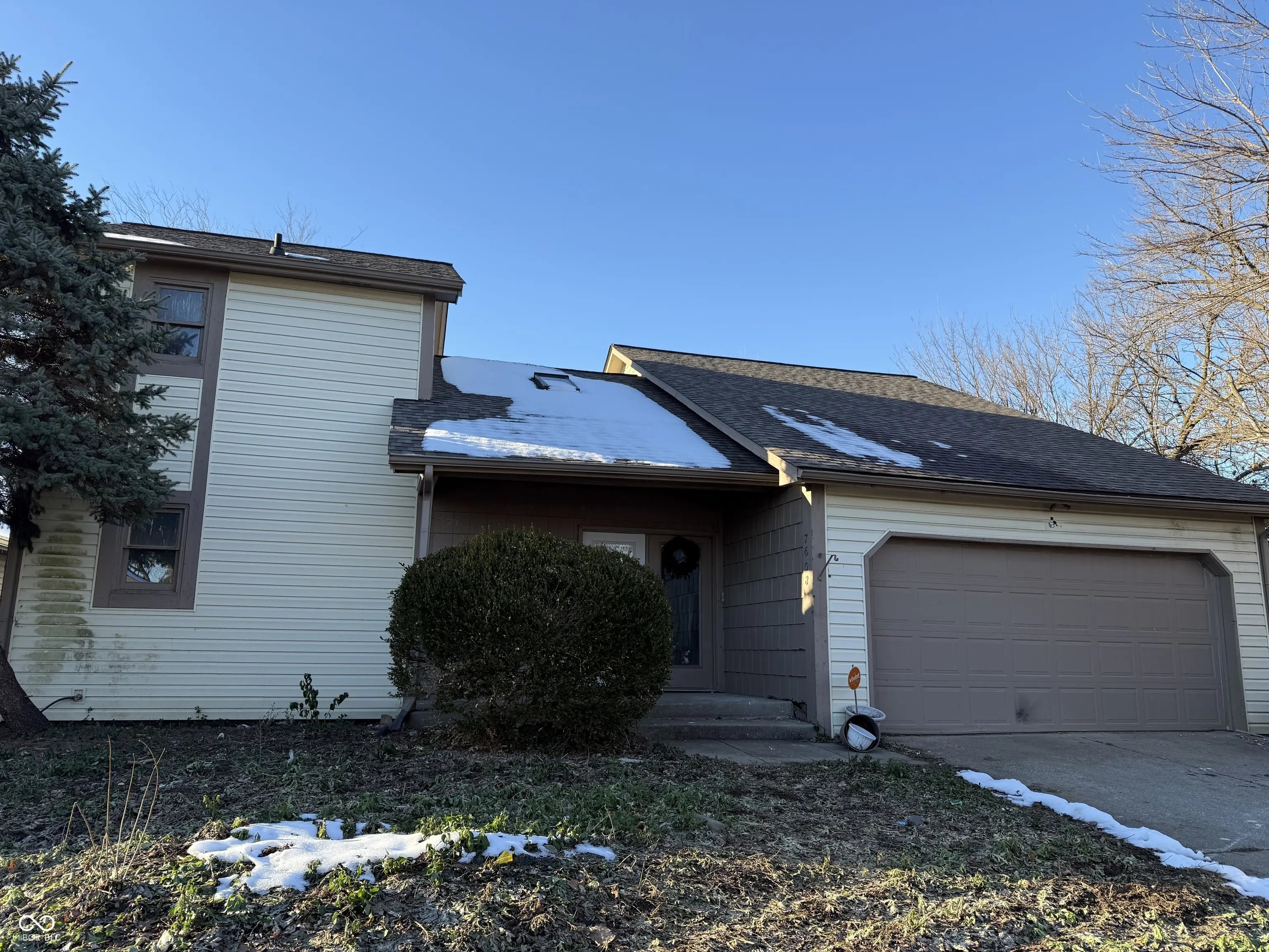 Photo of 7608 Eagle Valley Pass Indianapolis, IN 46214