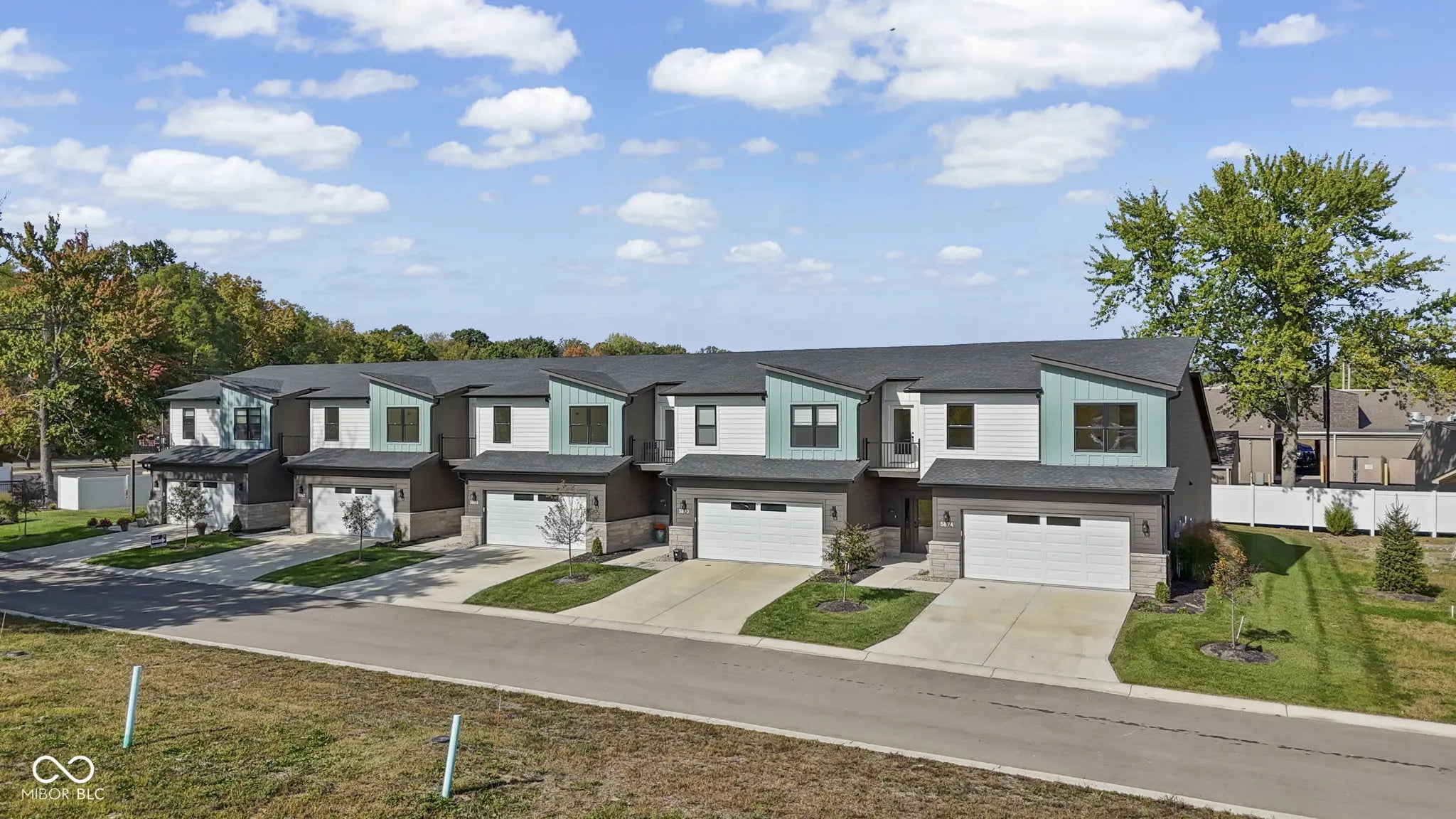 Photo of 5866 Harbour Town Drive Noblesville, IN 46062