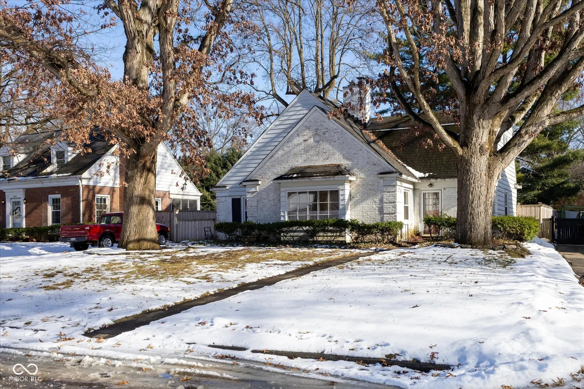 Photo of 6933 Warwick Road Indianapolis, IN 46220