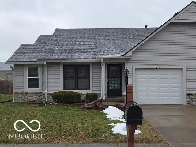 Photo of 1043 Mikes Way Greenwood, IN 46143