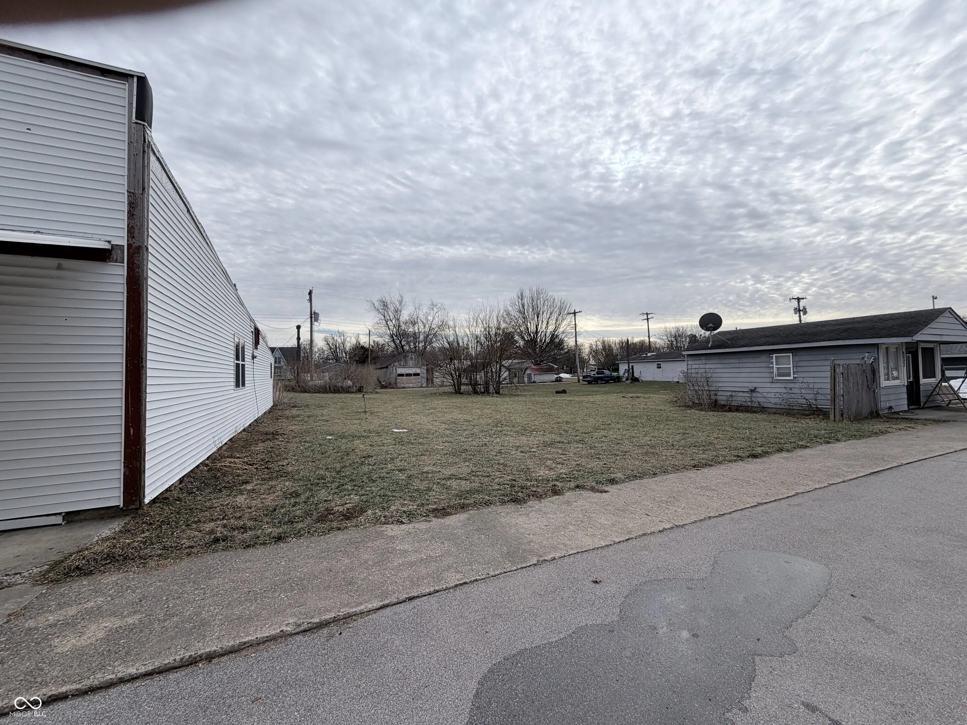 Photo of White Street Clarks Hill, IN 47930