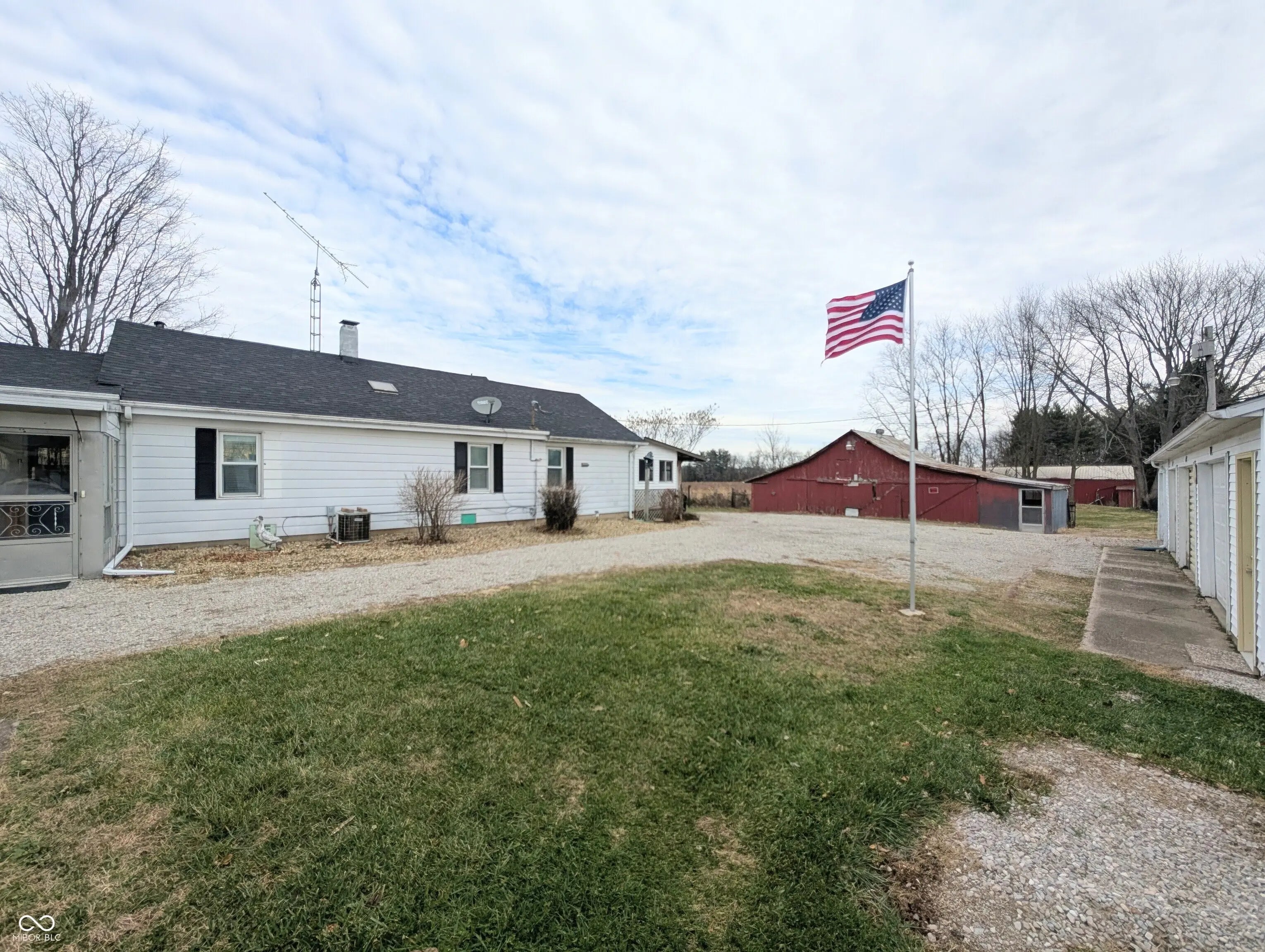 Photo of 5599 N State Road 9 Hope, IN 47246