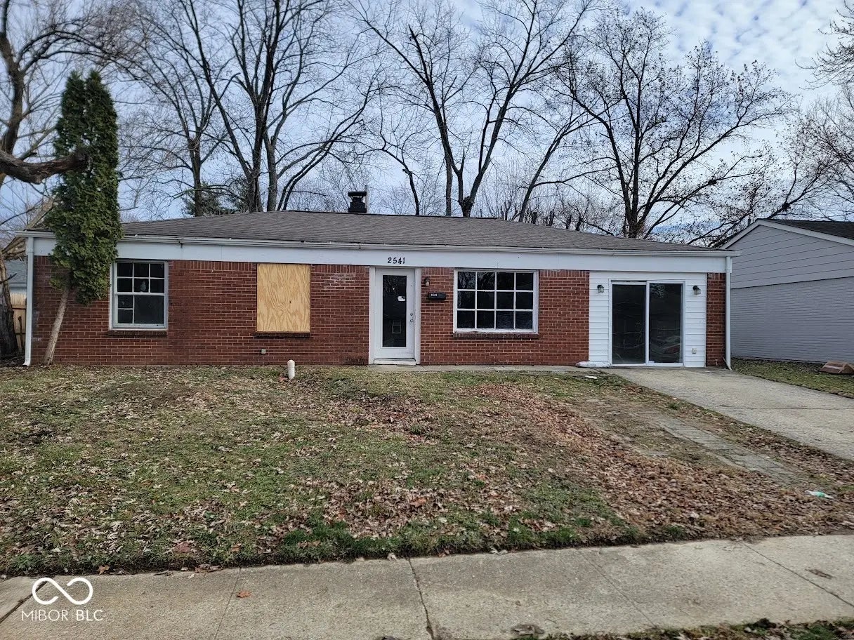 Photo of 2541 Aurie Drive Indianapolis, IN 46219
