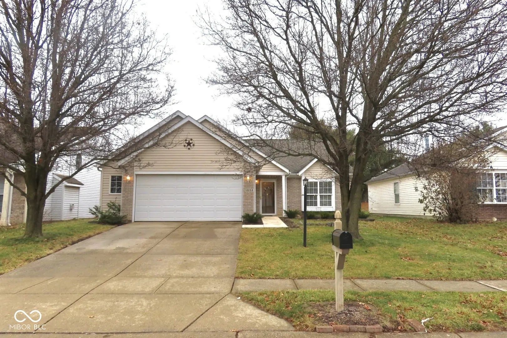Photo of 12233 Driftstone Drive Fishers, IN 46037