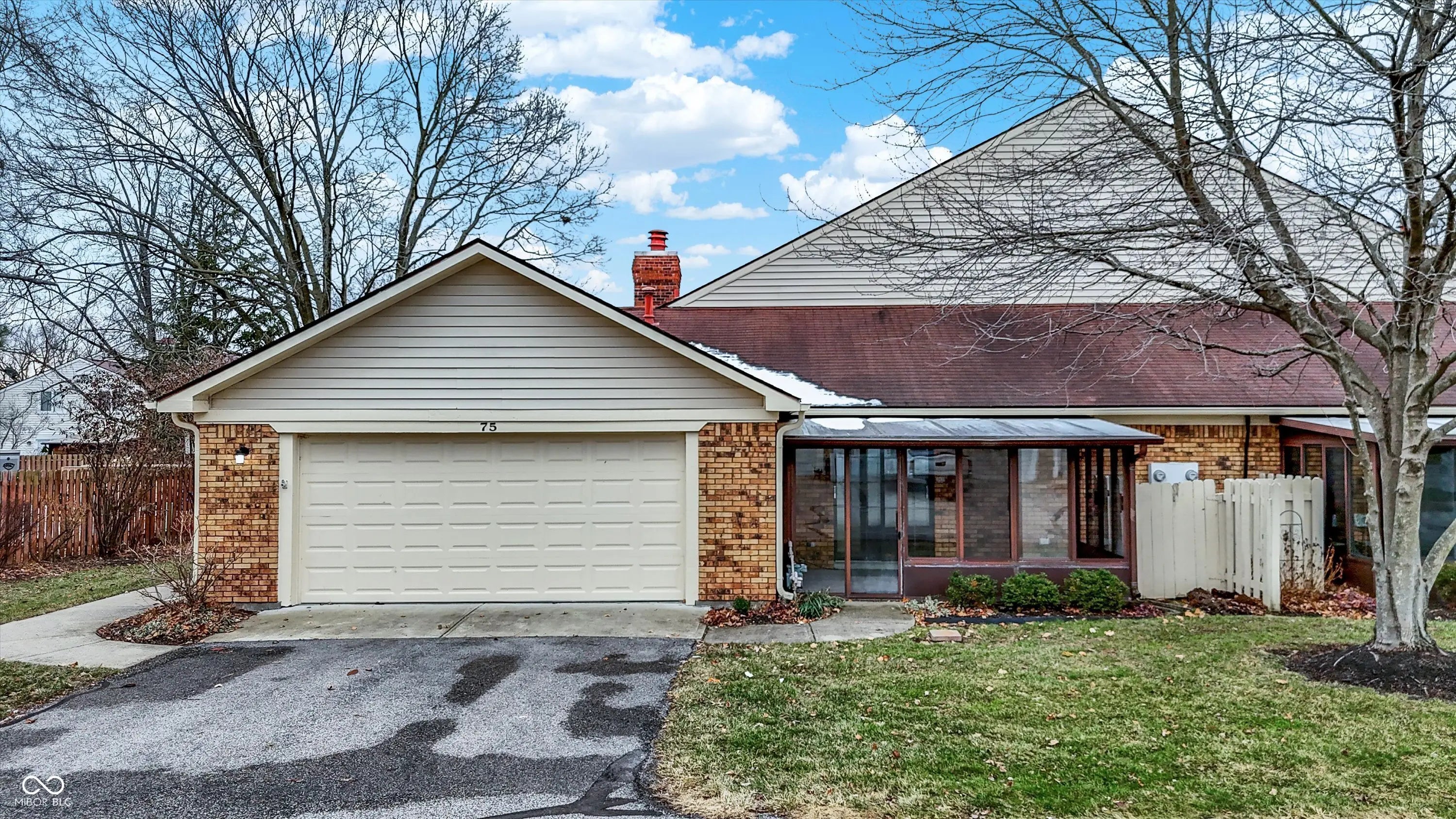 Photo of 75 Dominion Drive Zionsville, IN 46077