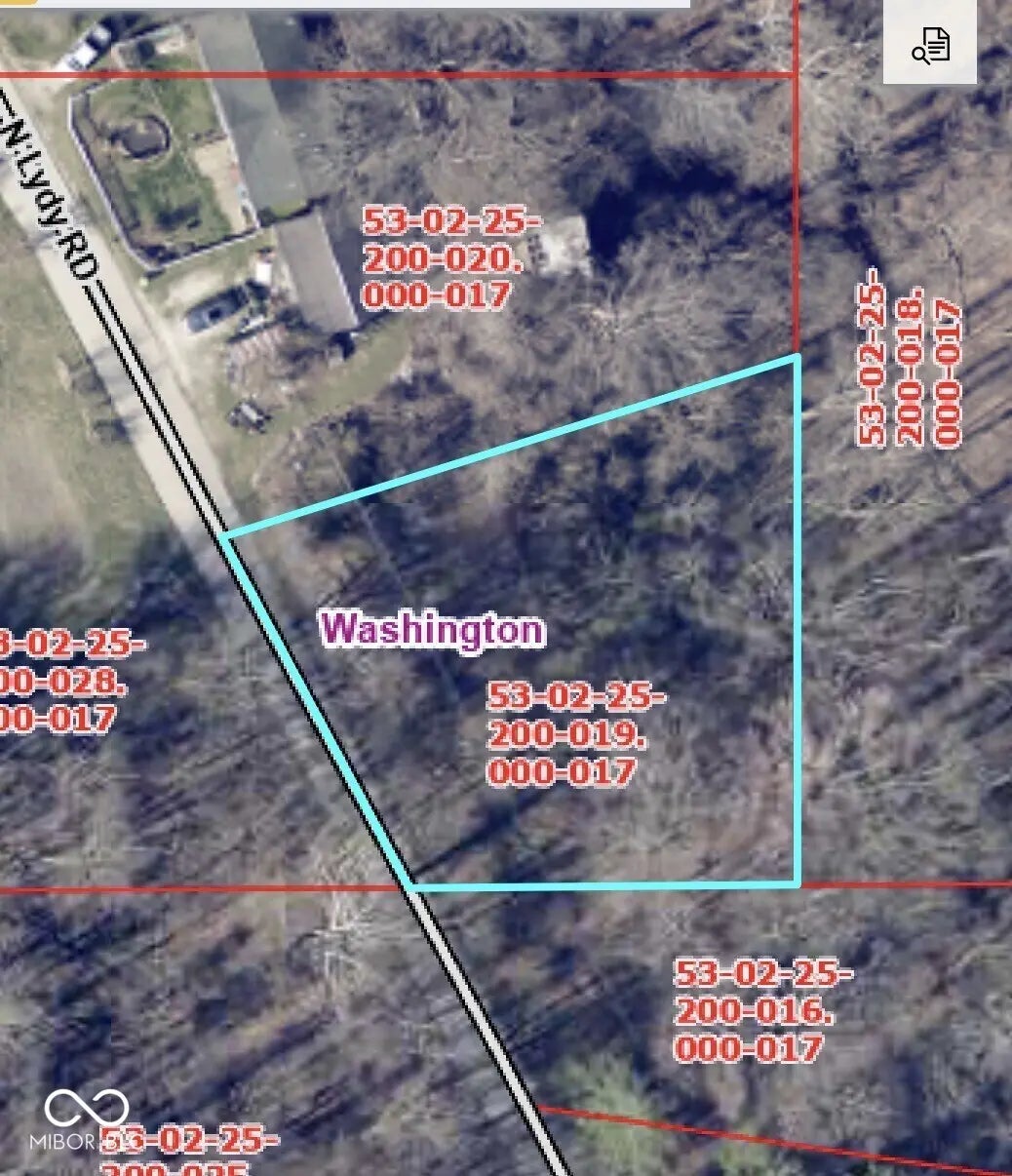 7728 N Lydy Road, Bloomington