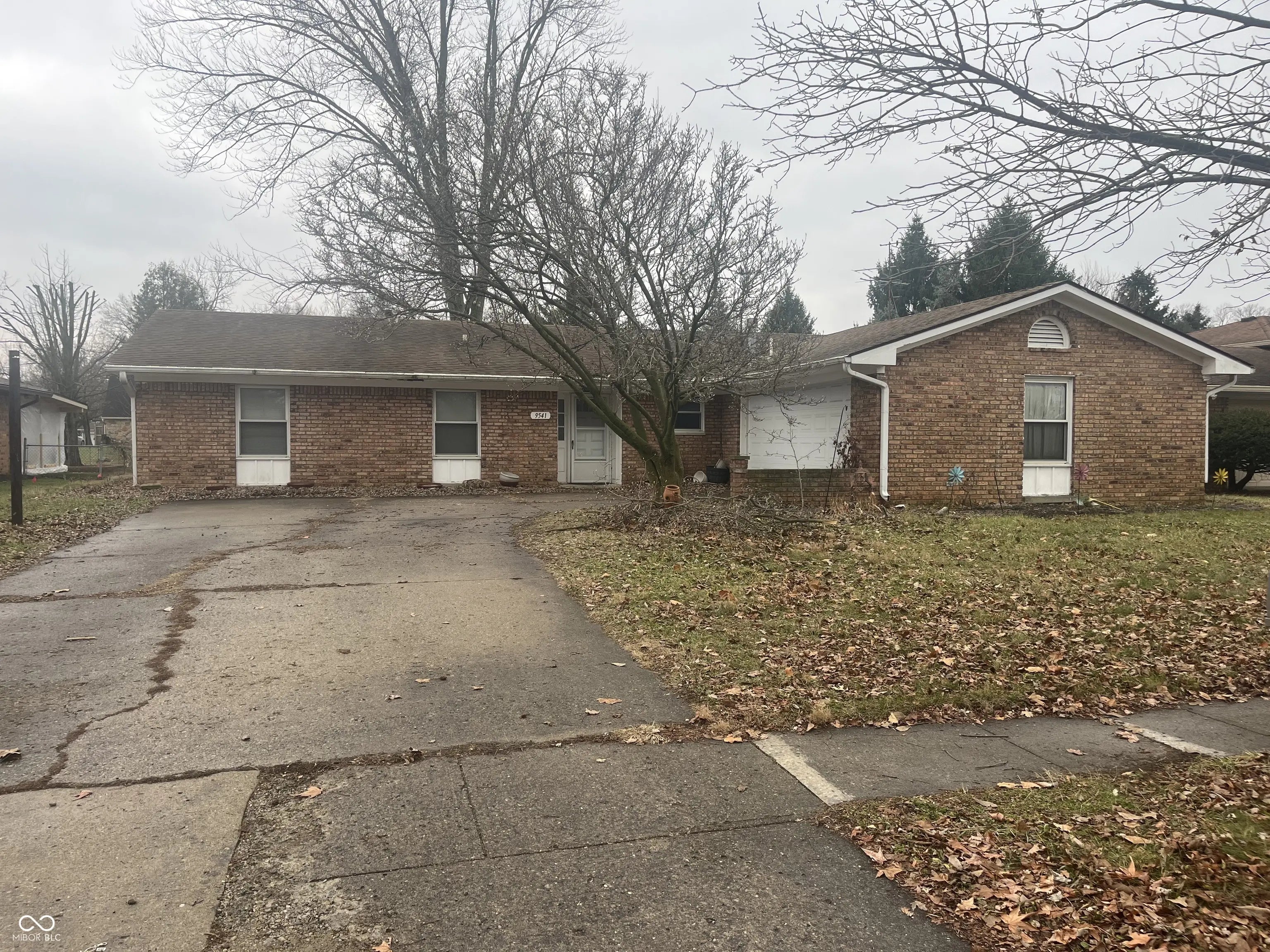 Photo of 9541 Gemini Drive Indianapolis, IN 46229