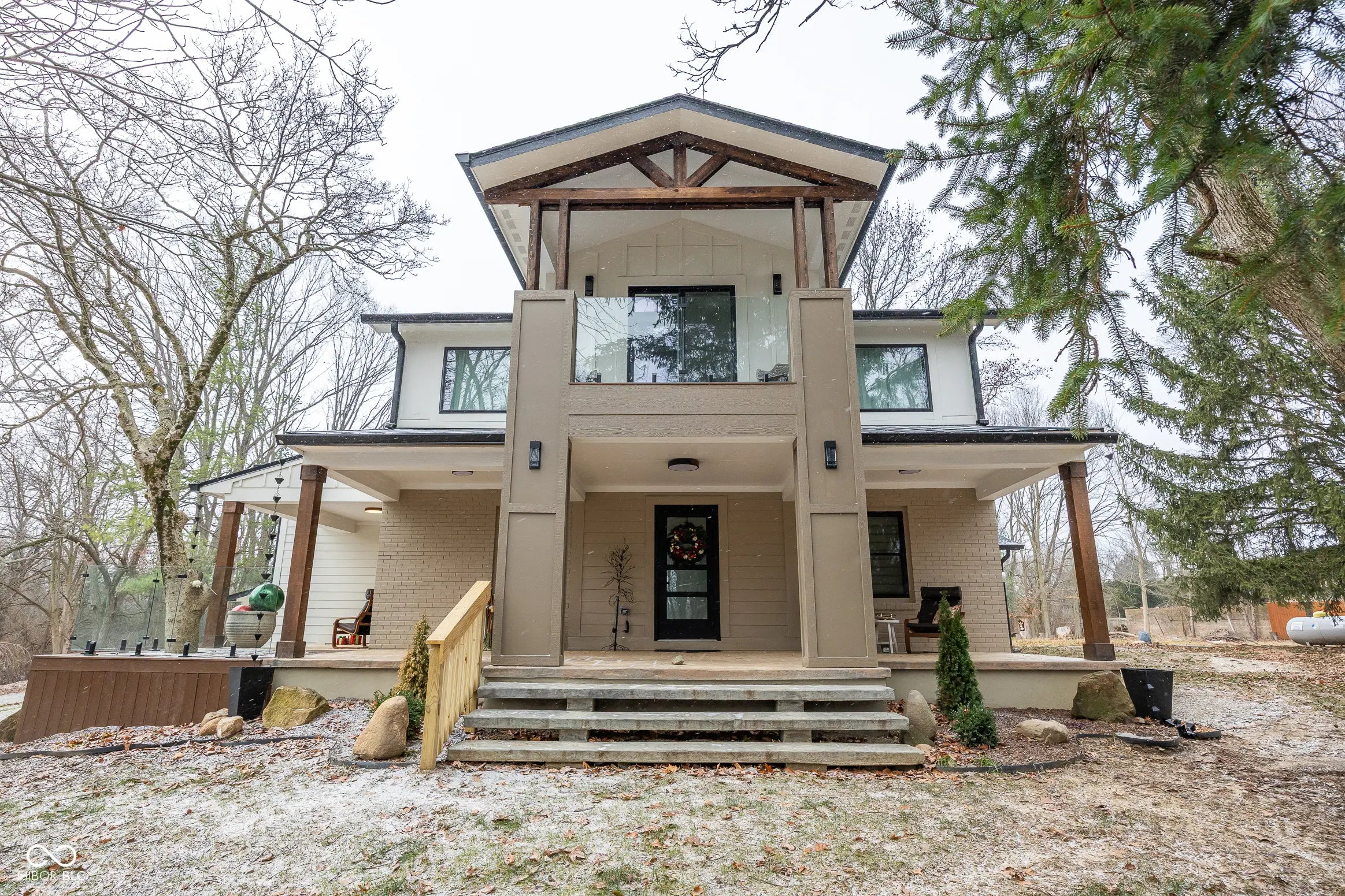 Photo of 7980 Royal Avenue Zionsville, IN 46077