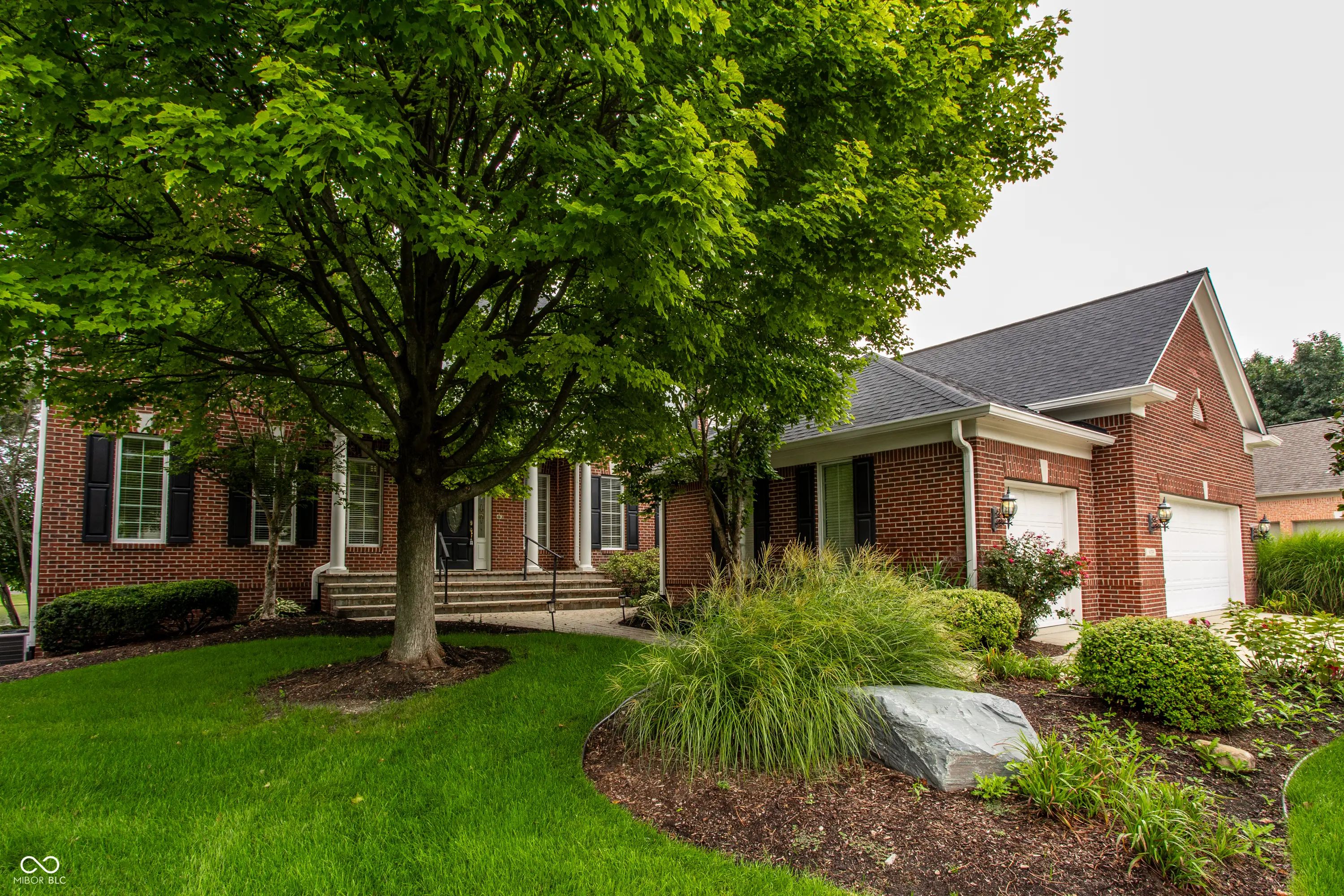 Photo of 8039 Heyward Drive Indianapolis, IN 46250