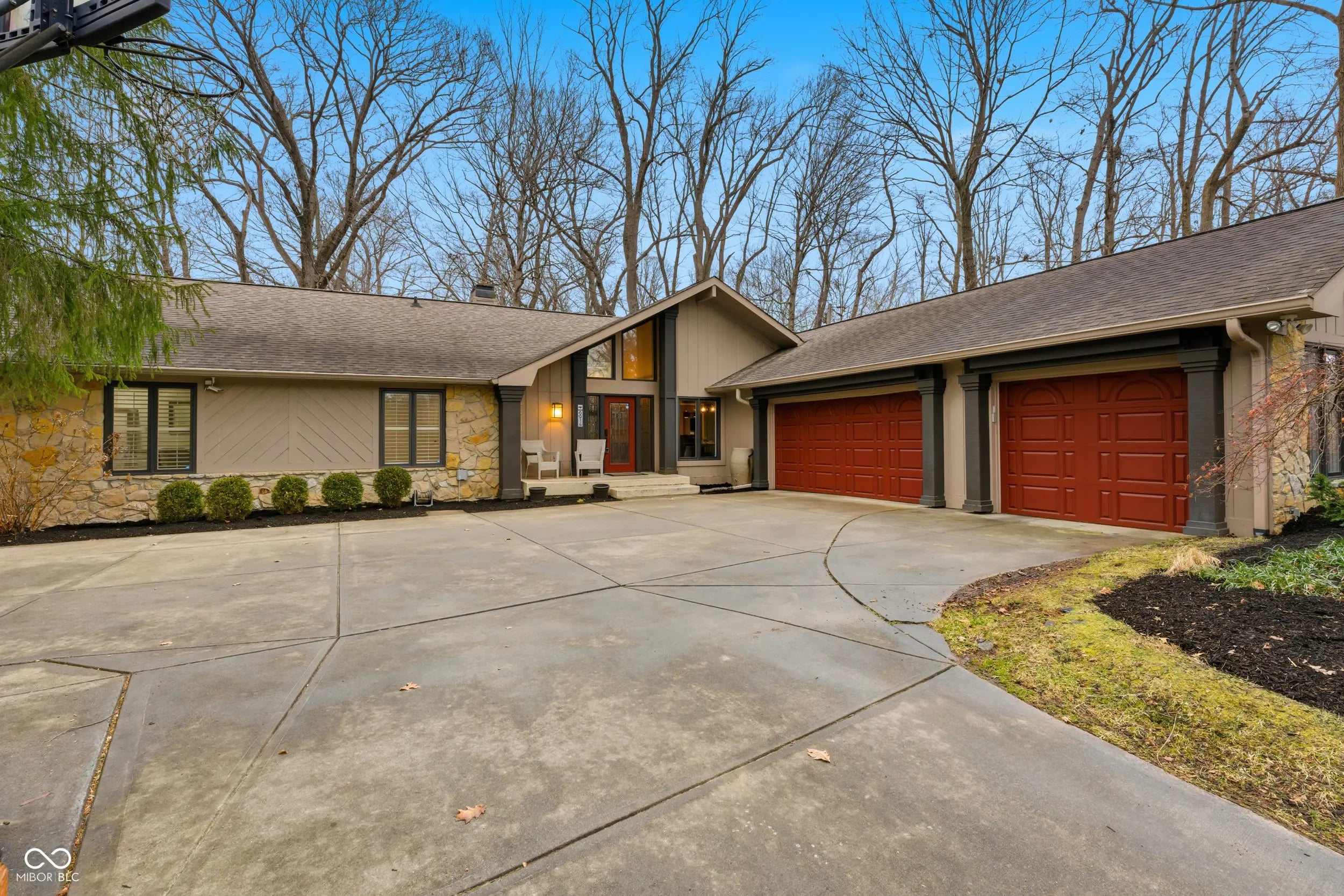 Photo of 6914 Creekridge Trail Indianapolis, IN 46256