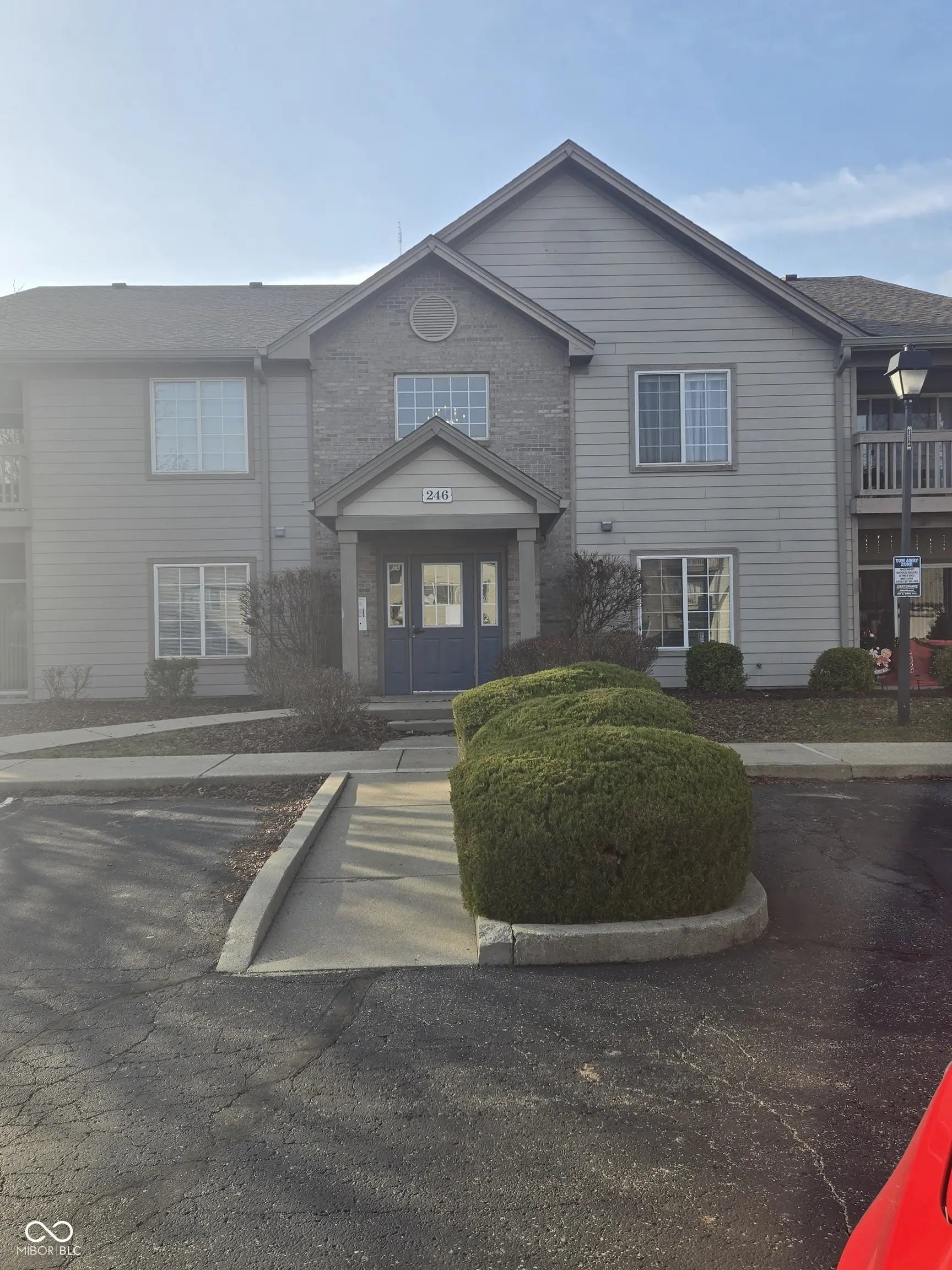 246 Legends Creek Way 208, Indianapolis