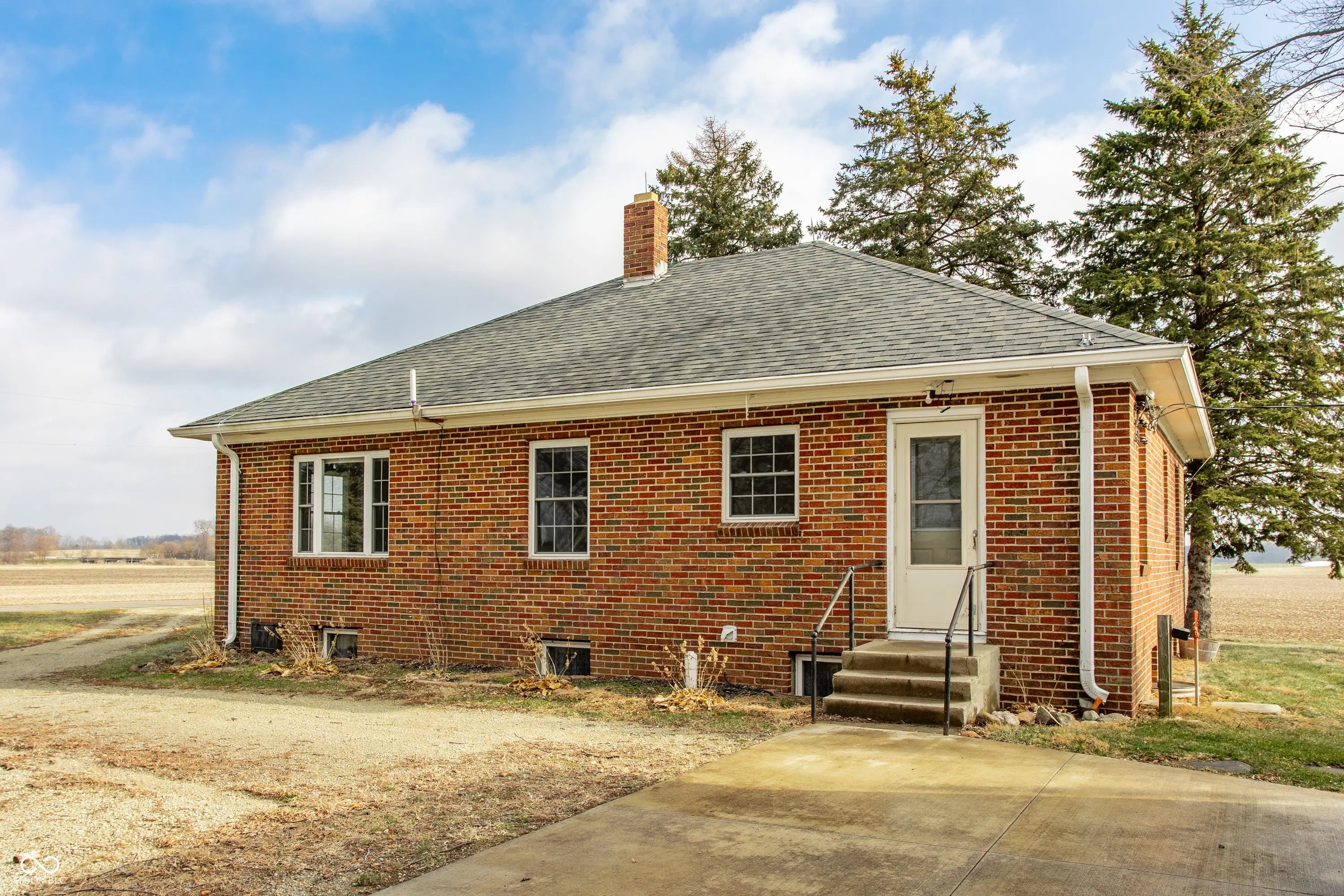 Photo of 5109 W Maxville Road Winchester, IN 47394