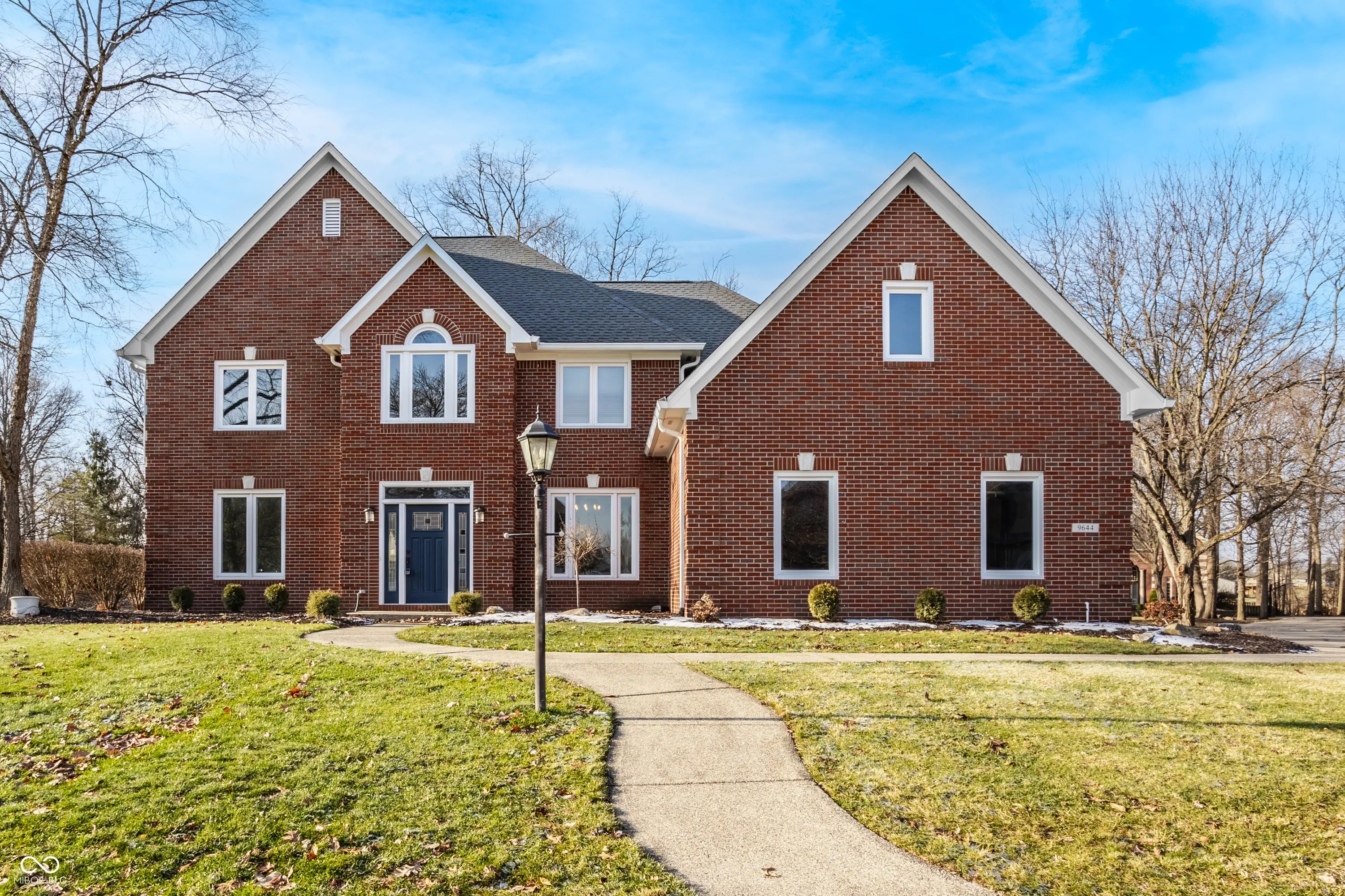 9644 Woodlands Drive, Fishers