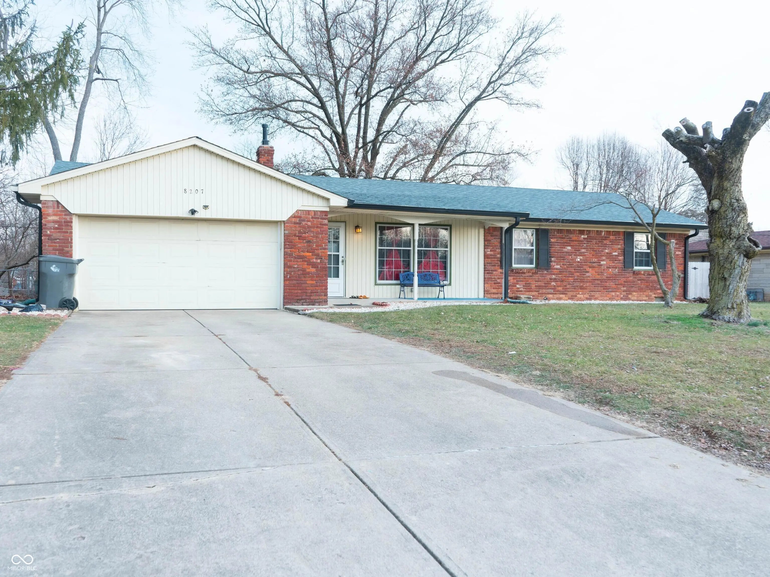 8207 S Talbott Avenue, Indianapolis