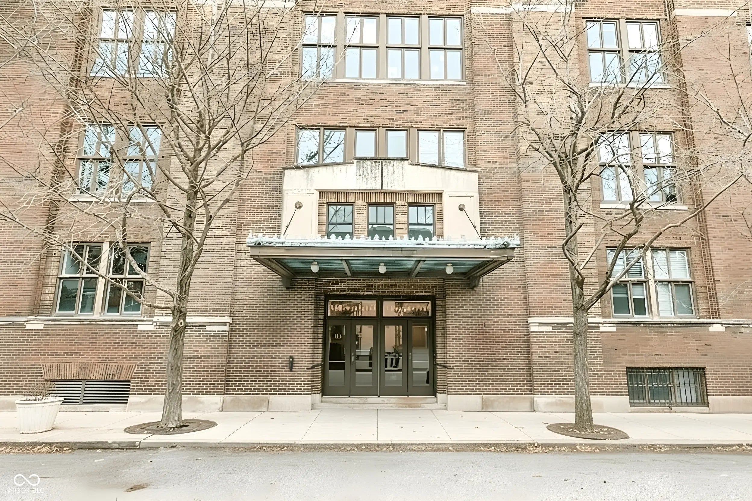 Photo of 430 N Park Avenue 501 Indianapolis, IN 46202