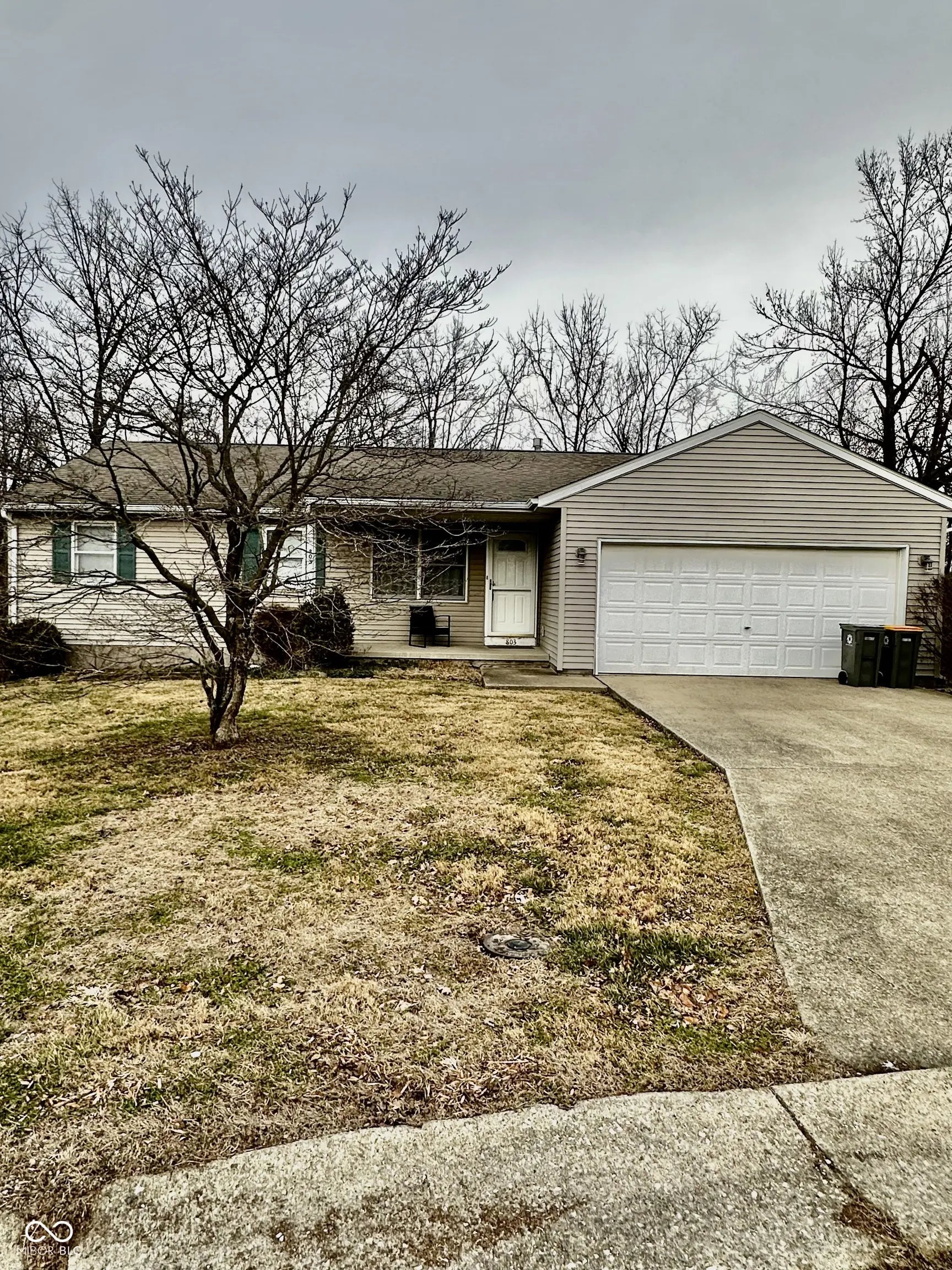 Photo of 803 S Winridge Court Bloomington, IN 47403