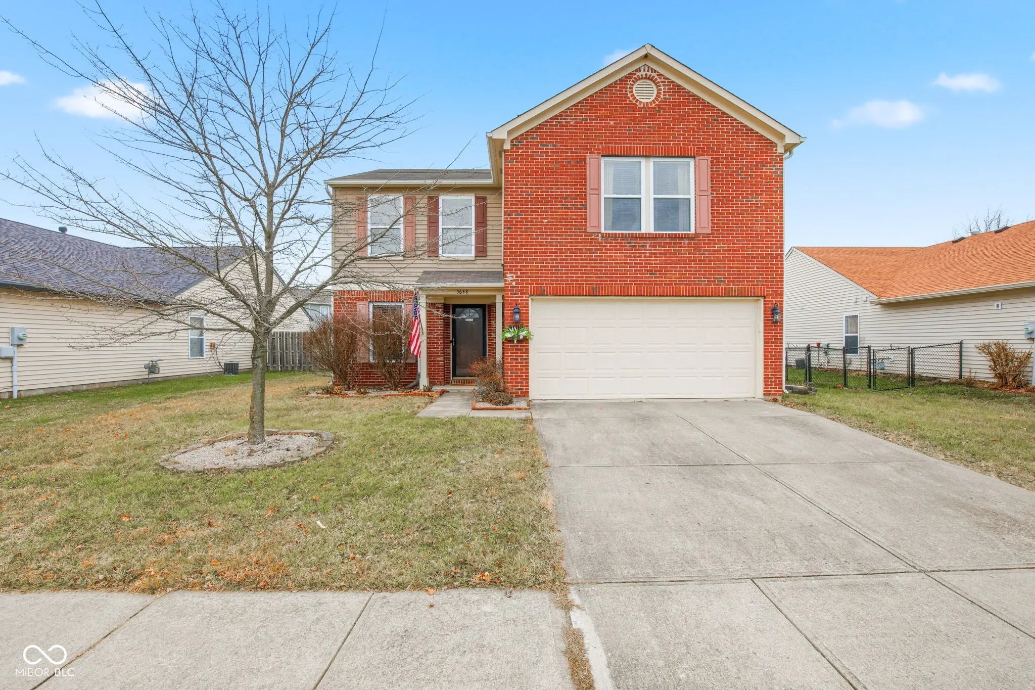 5648 Grassy Bank Drive, Indianapolis