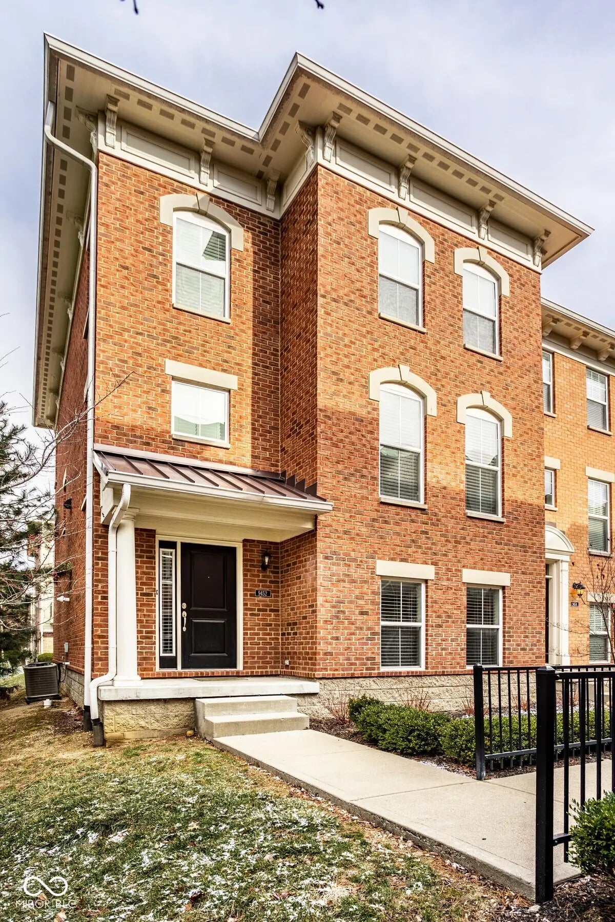 Photo of 9452 Oakley Drive Indianapolis, IN 46260