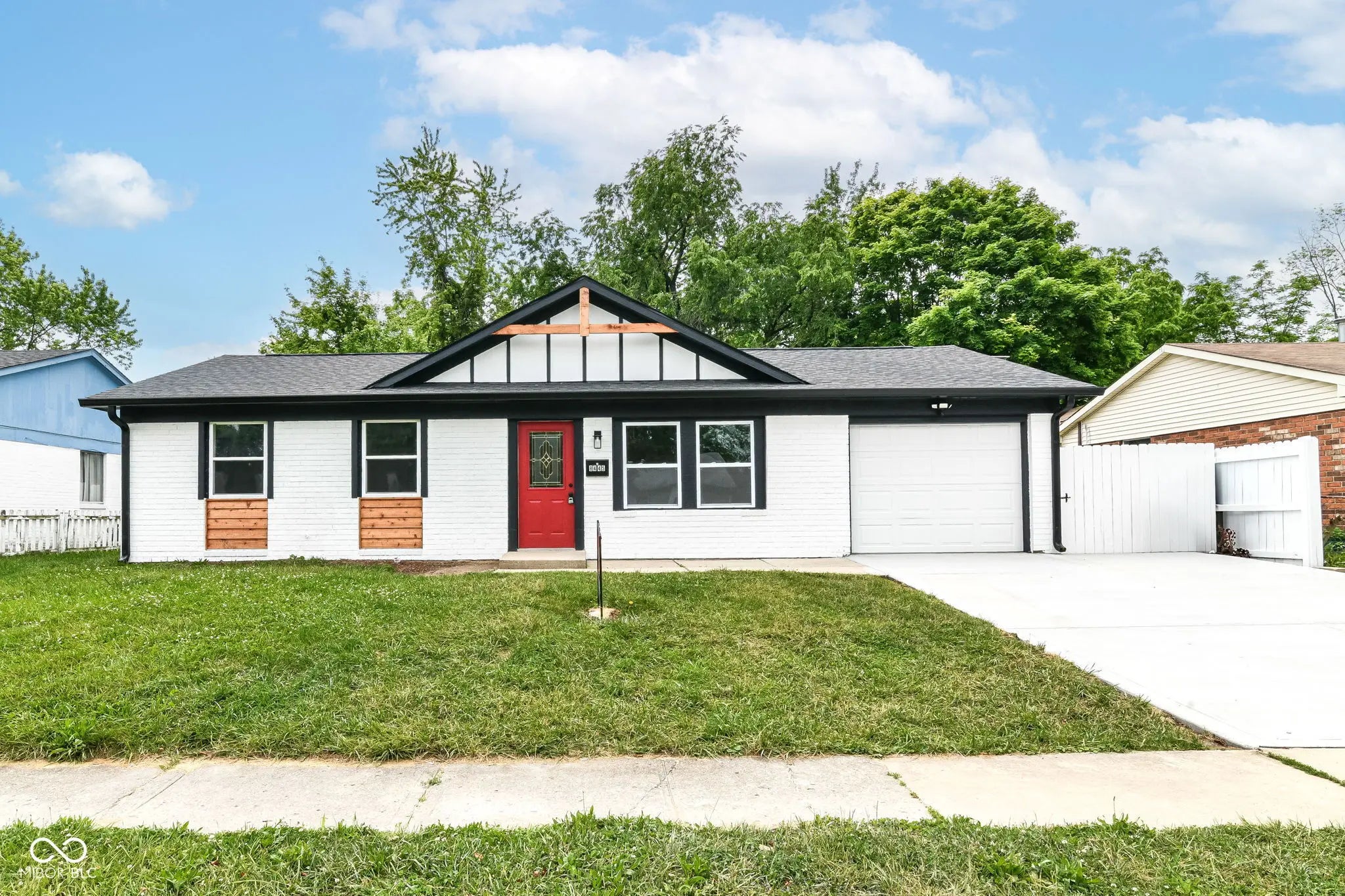 8445 Montery Road, Indianapolis