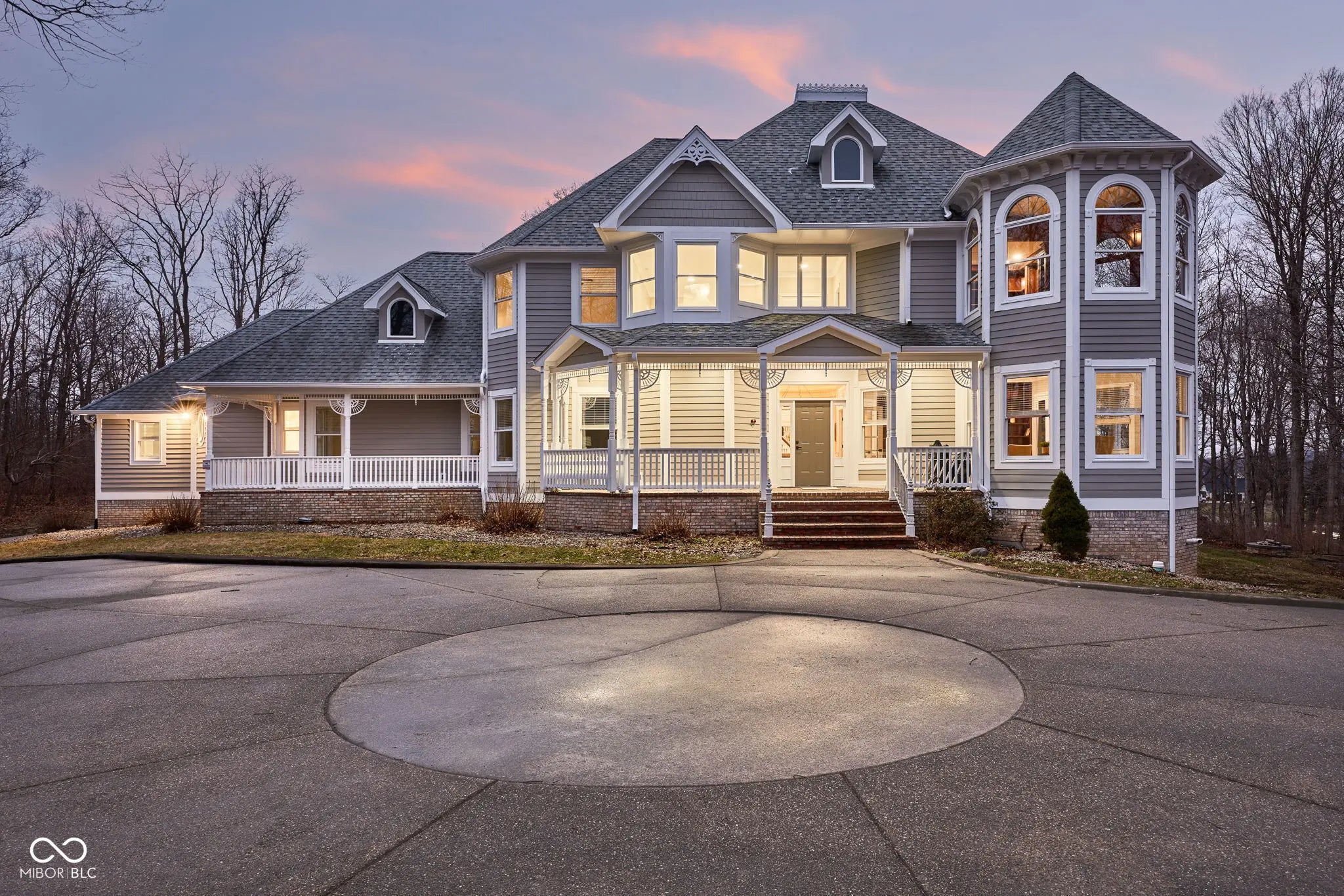 Photo of 15 S Creedmoor Way Anderson, IN 46011