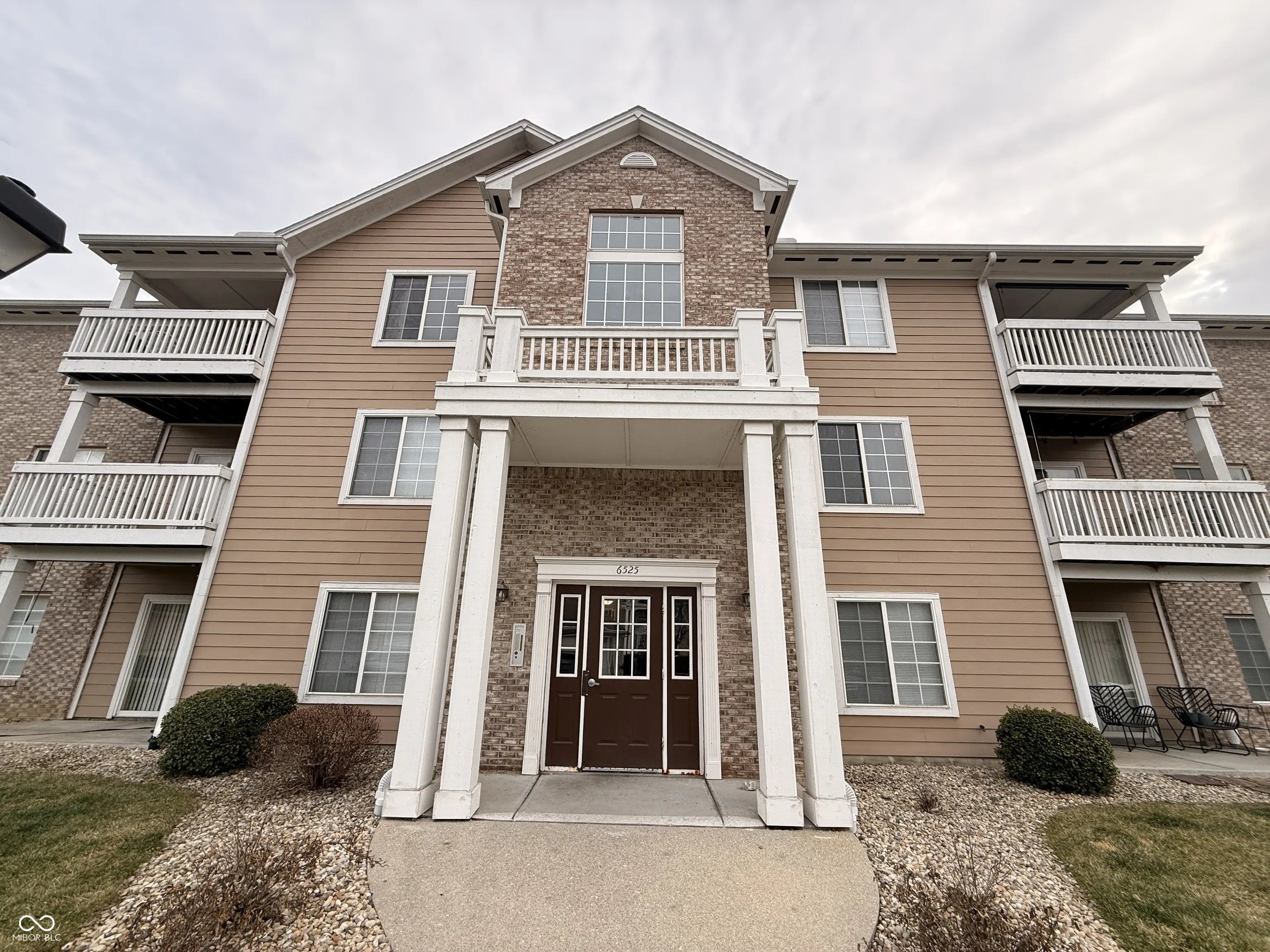 6525 Emerald Hill Court, Indianapolis