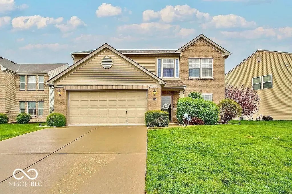 Photo of 6679 Amherst Way Zionsville, IN 46077