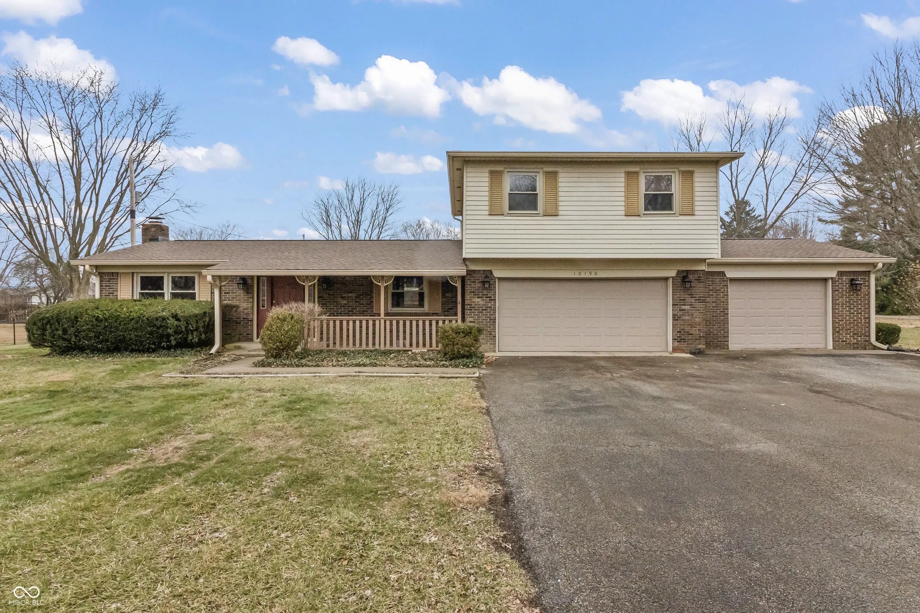 Photo of 10190 N Balfer Drive E Fortville, IN 46040