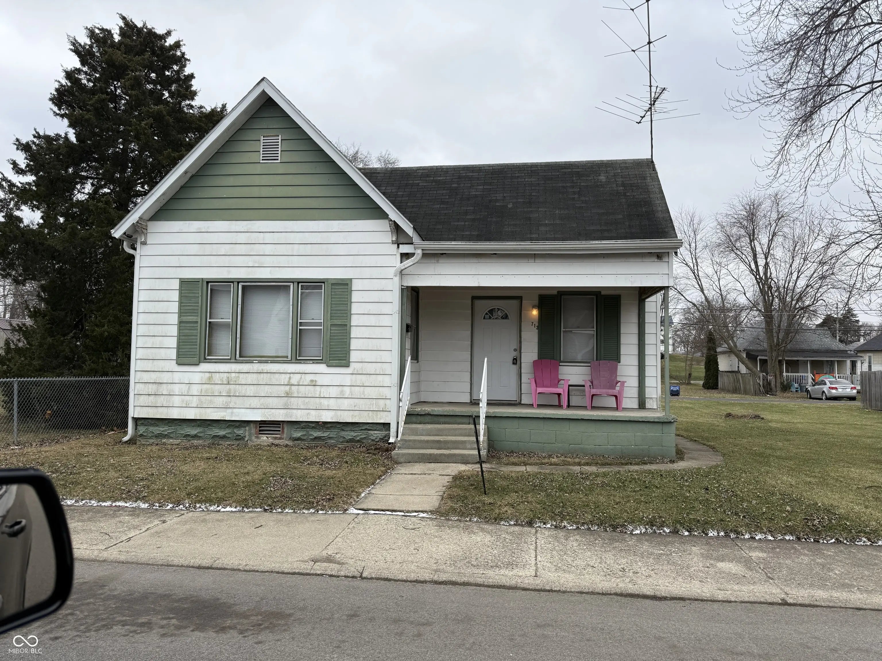 713 Indiana Avenue, Shelbyville