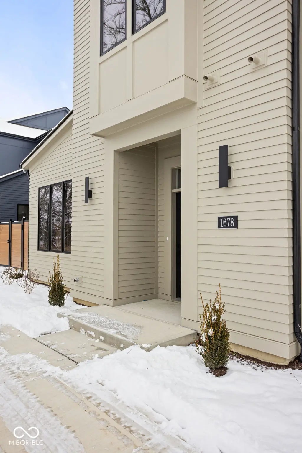 Photo of 1678 Coach Drive Westfield, IN 46074