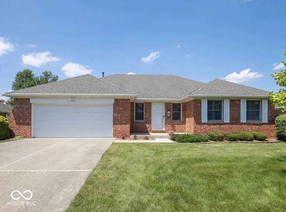 Photo of 370 Vinewood Drive S Brownsburg, IN 46112