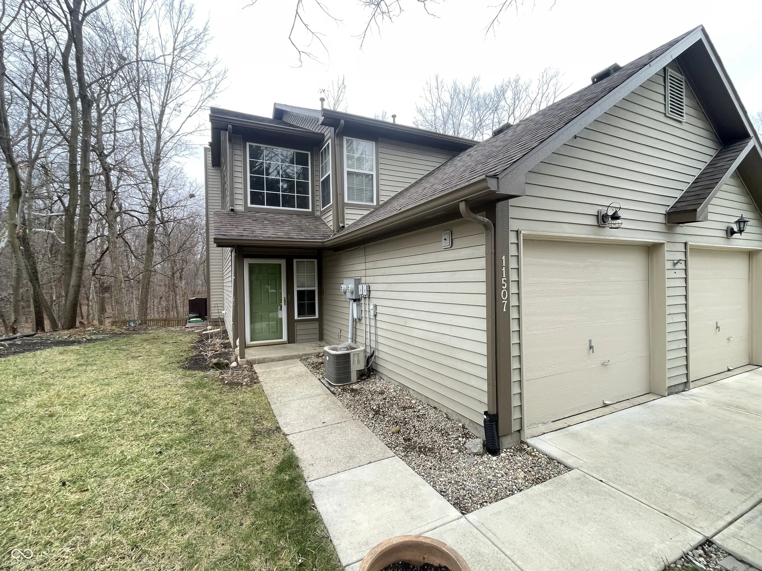 Photo of 11507 Creekview Lane Indianapolis, IN 46236