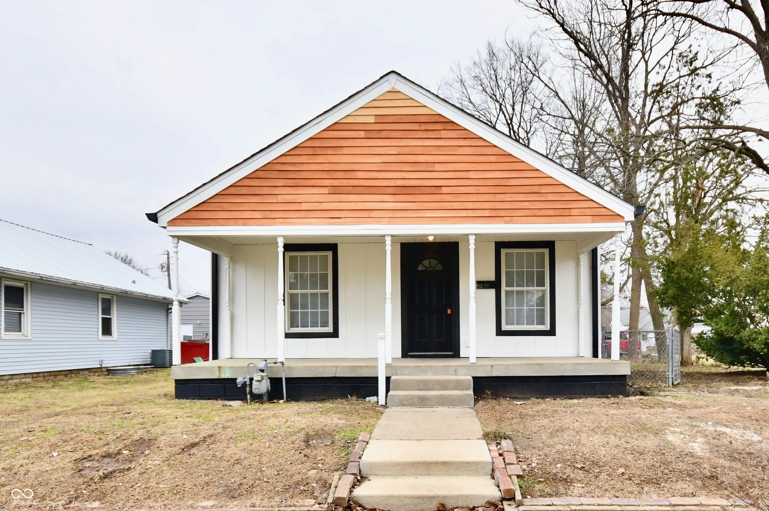 912 W 1st Street, Anderson