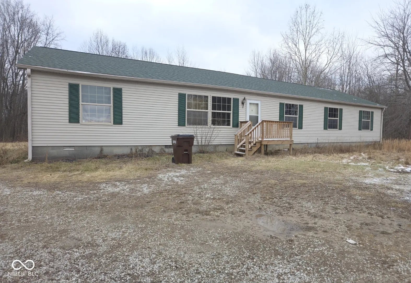 344 W Leota Road, Scottsburg