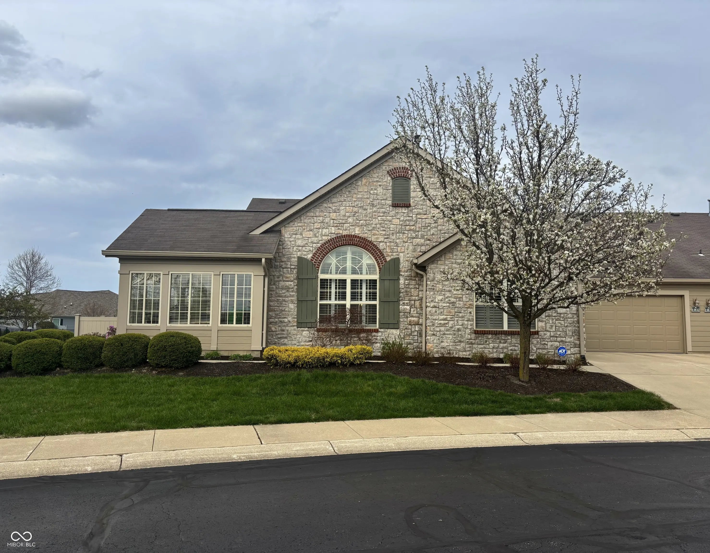 Photo of 13832 Rue Fontaine Lane McCordsville, IN 46055