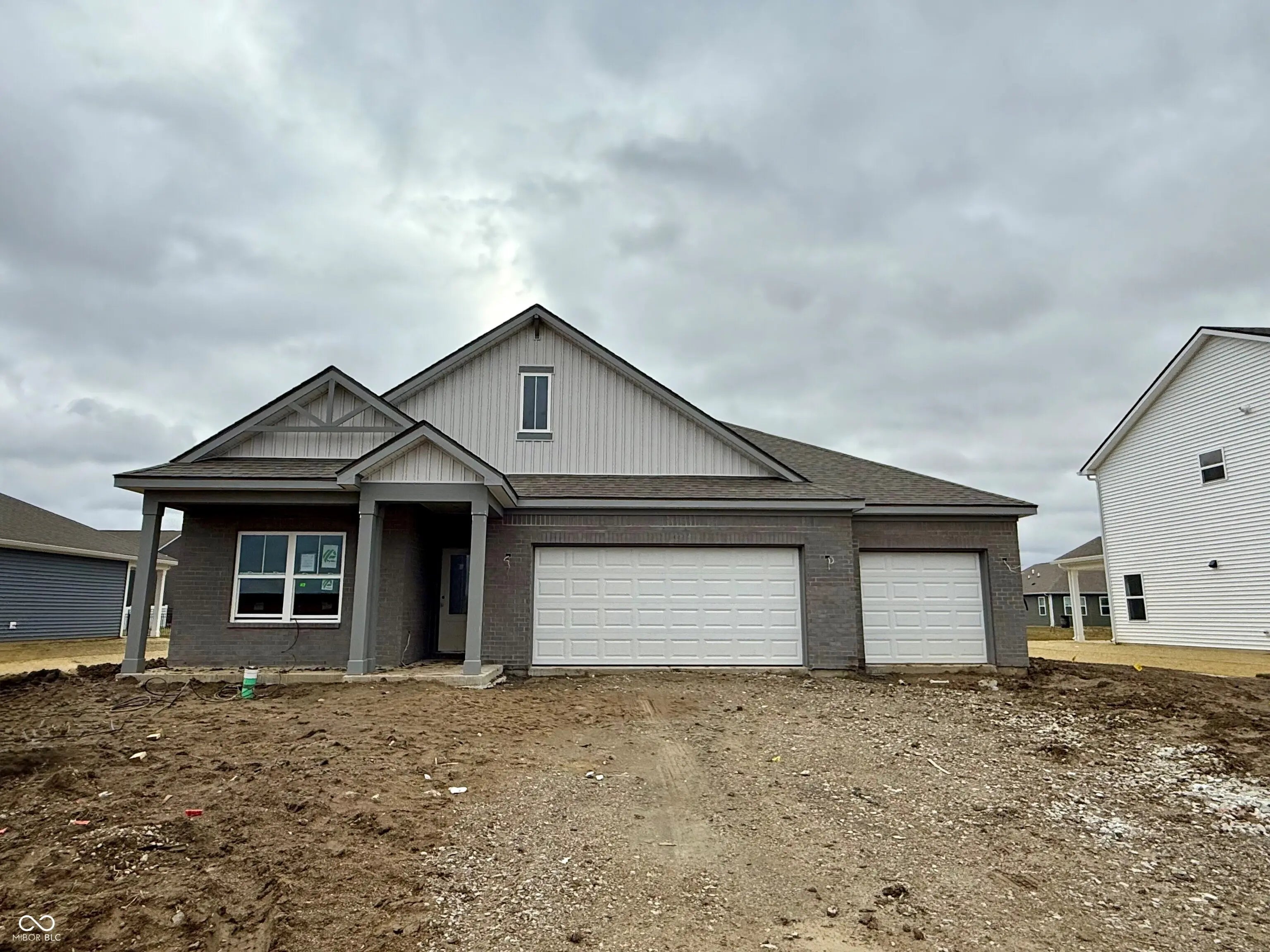 6289 Flag Stop Drive, Whitestown