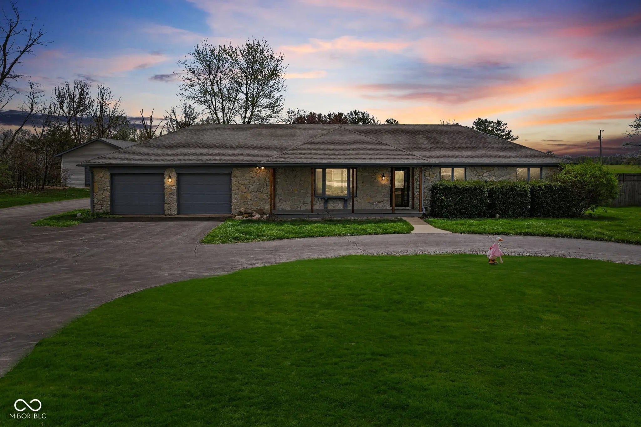 Photo of 6251 W 300 S New Palestine, IN 46163