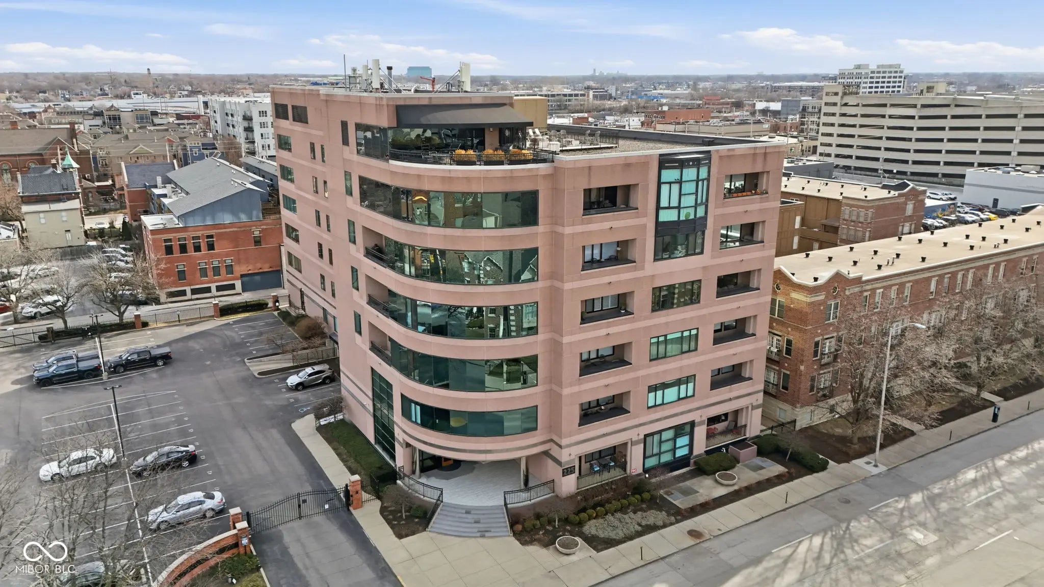 Photo of 225 N New Jersey Street 68 Indianapolis, IN 46204