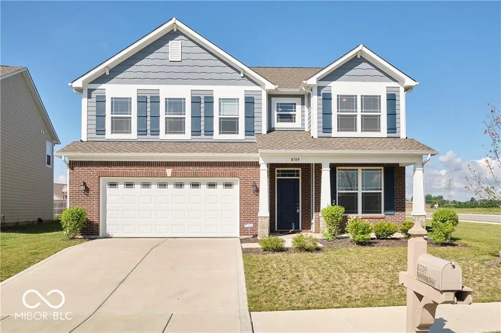 8709 Rowling Way, Indianapolis