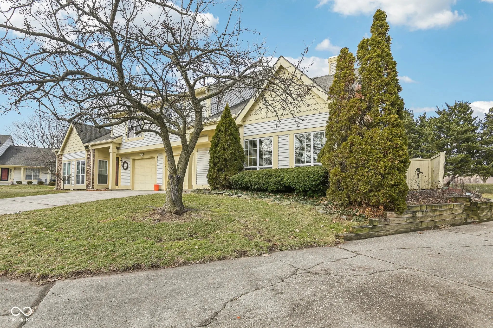 Photo of 2482 Chaseway Court Indianapolis, IN 46268