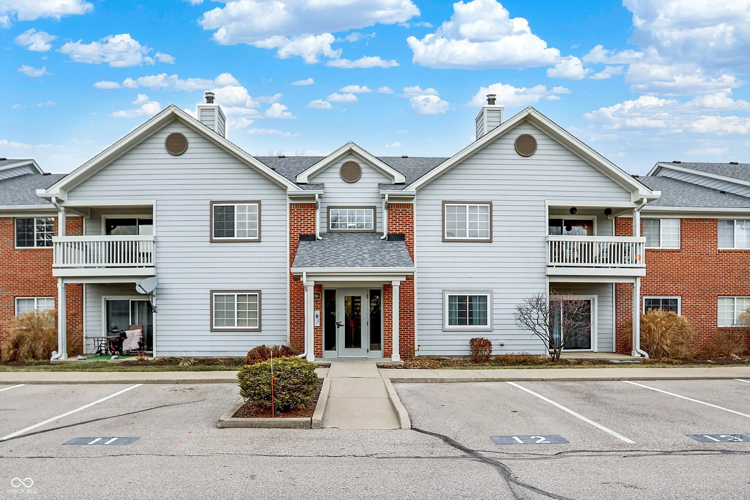 Photo of 8418 Glenwillow Lane 103 Indianapolis, IN 46278