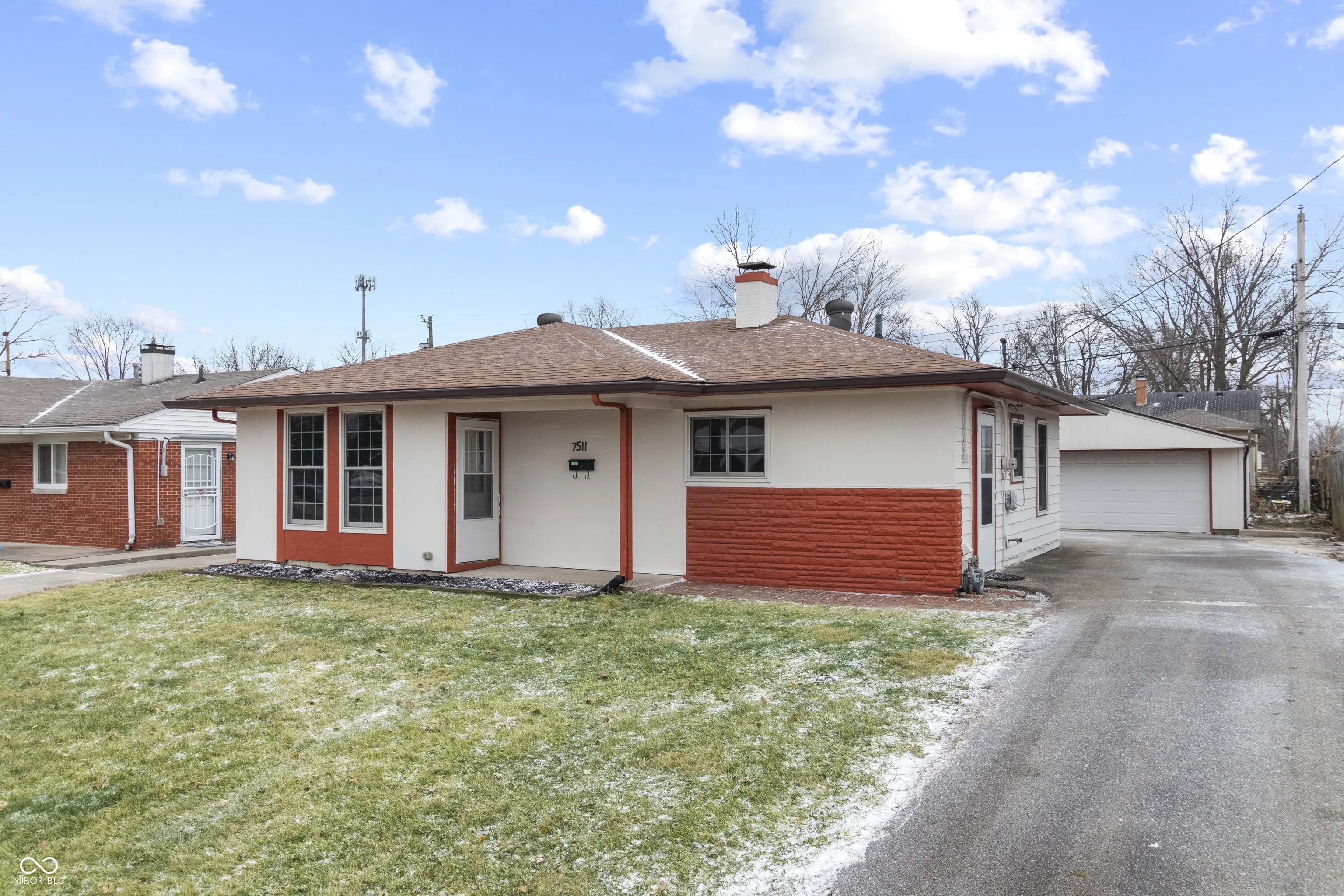 7511 E 53rd Street, Indianapolis