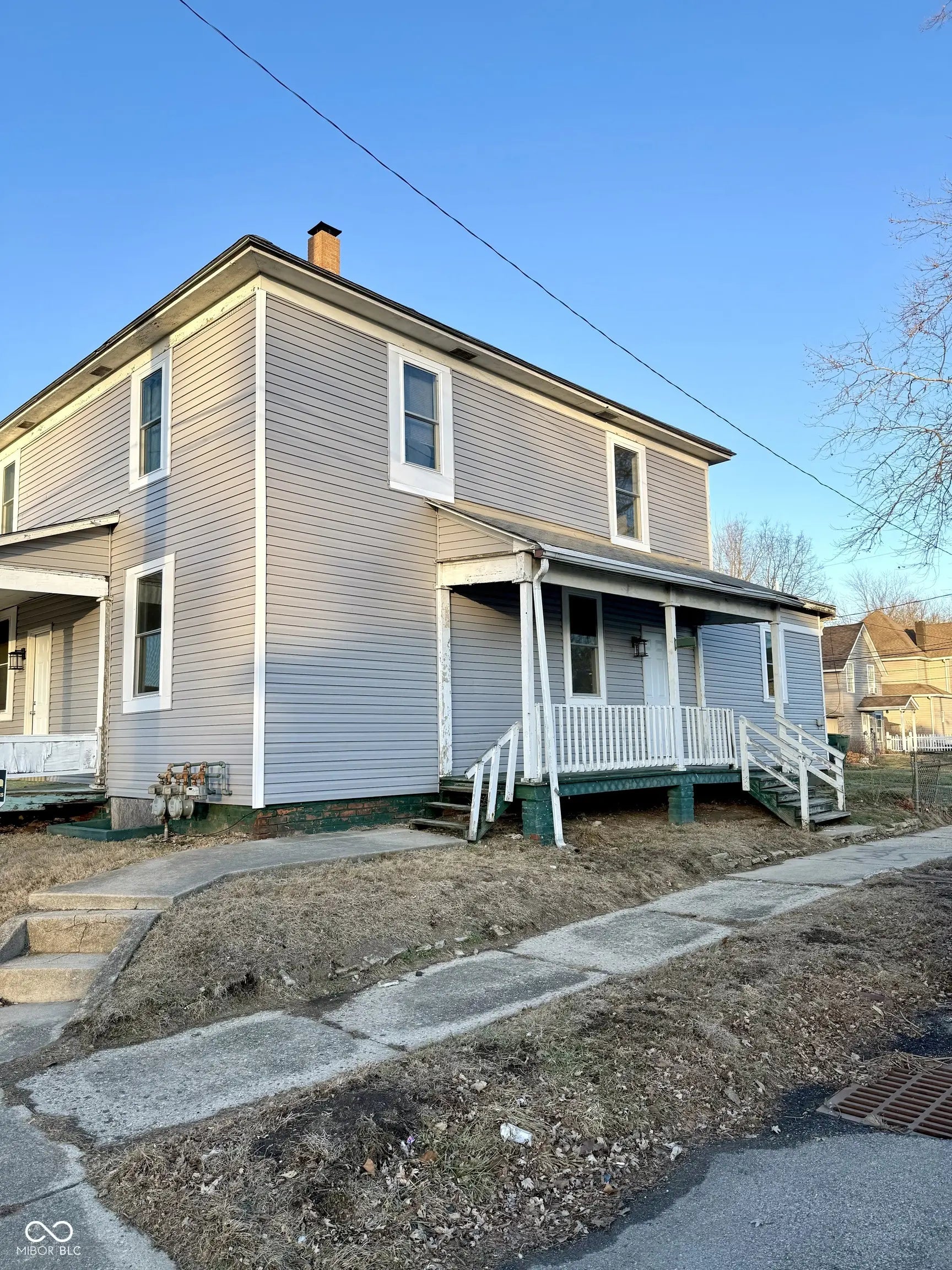 Photo of 802 1/2 N Mulberry Street Muncie, IN 47305